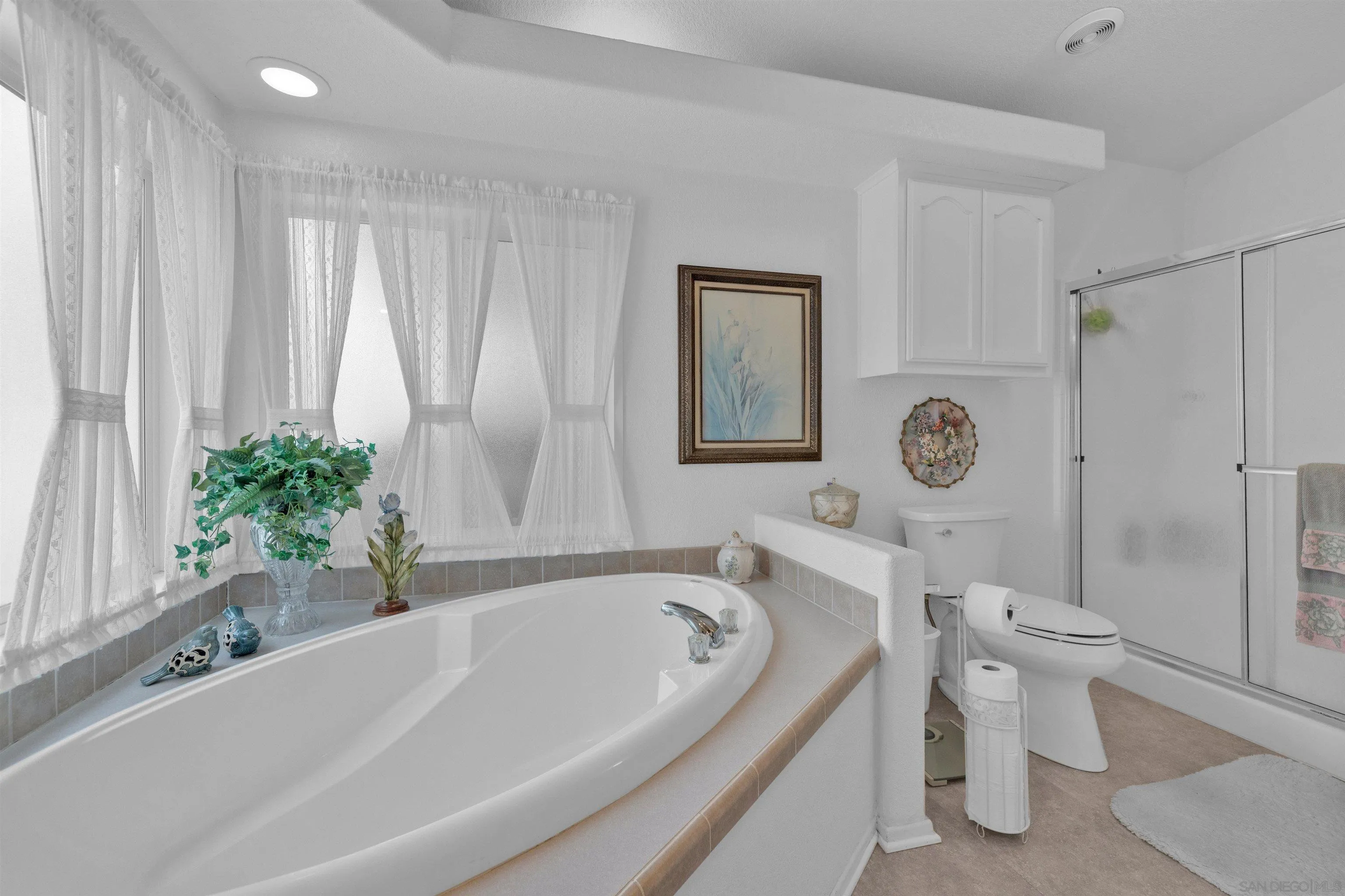 https://cdn.realtyfeed.com/cdn/127/250046084/c99230537d1fc5f7fd3d38a3b23bd211.webp