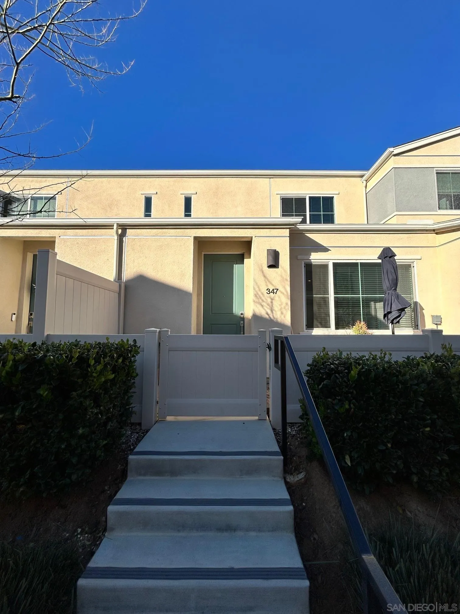 Photo #1: 250046086 Listing: Photo #1