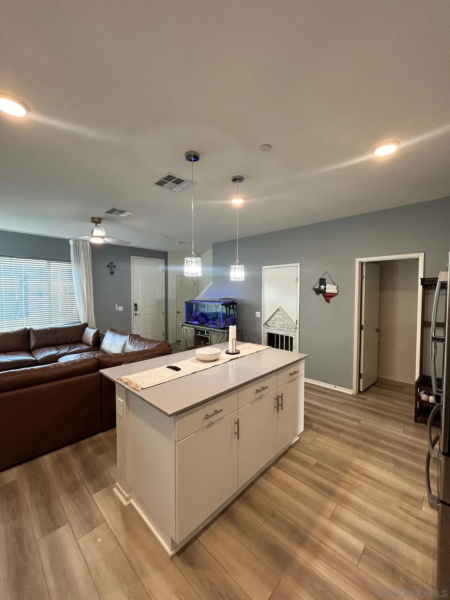 Photo #5: 250046086 Listing: Photo #5