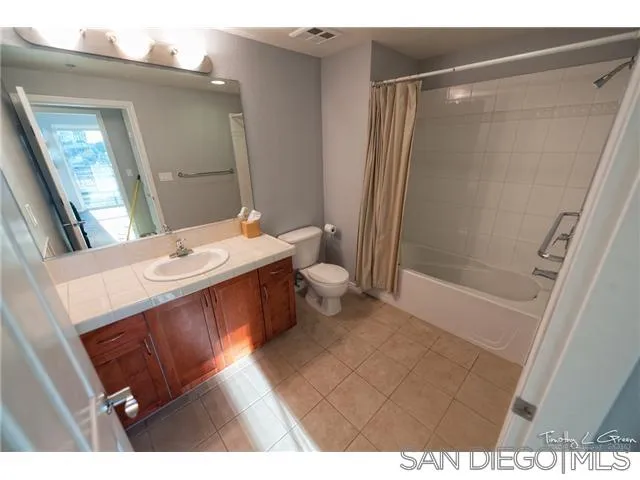 https://cdn.realtyfeed.com/cdn/127/250046091/7500d121a203215022d6581ba47c7ca2.webp
