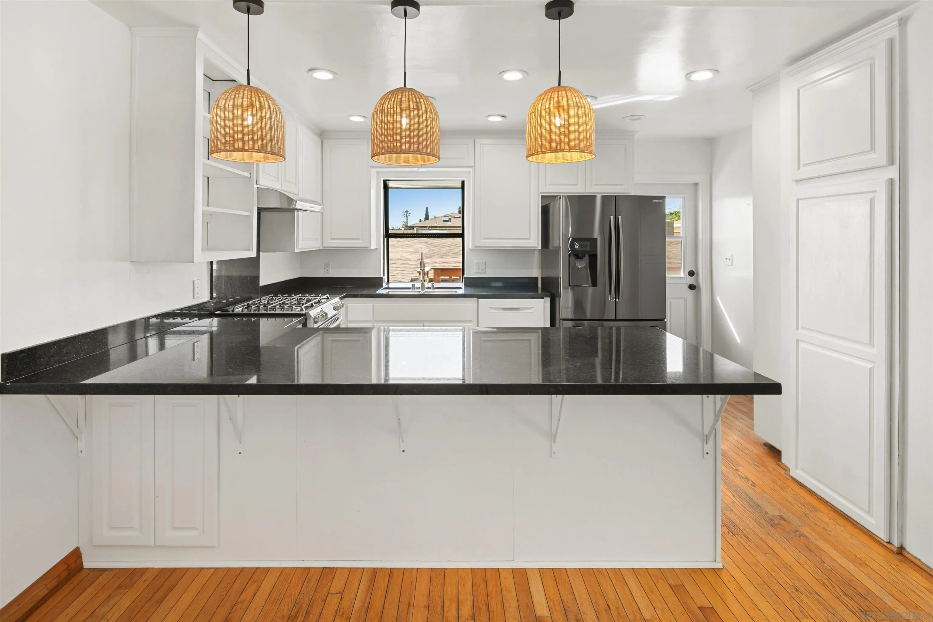 1166 Agate St, San Diego, CA 92109 - Main photo, San Diego, CA
