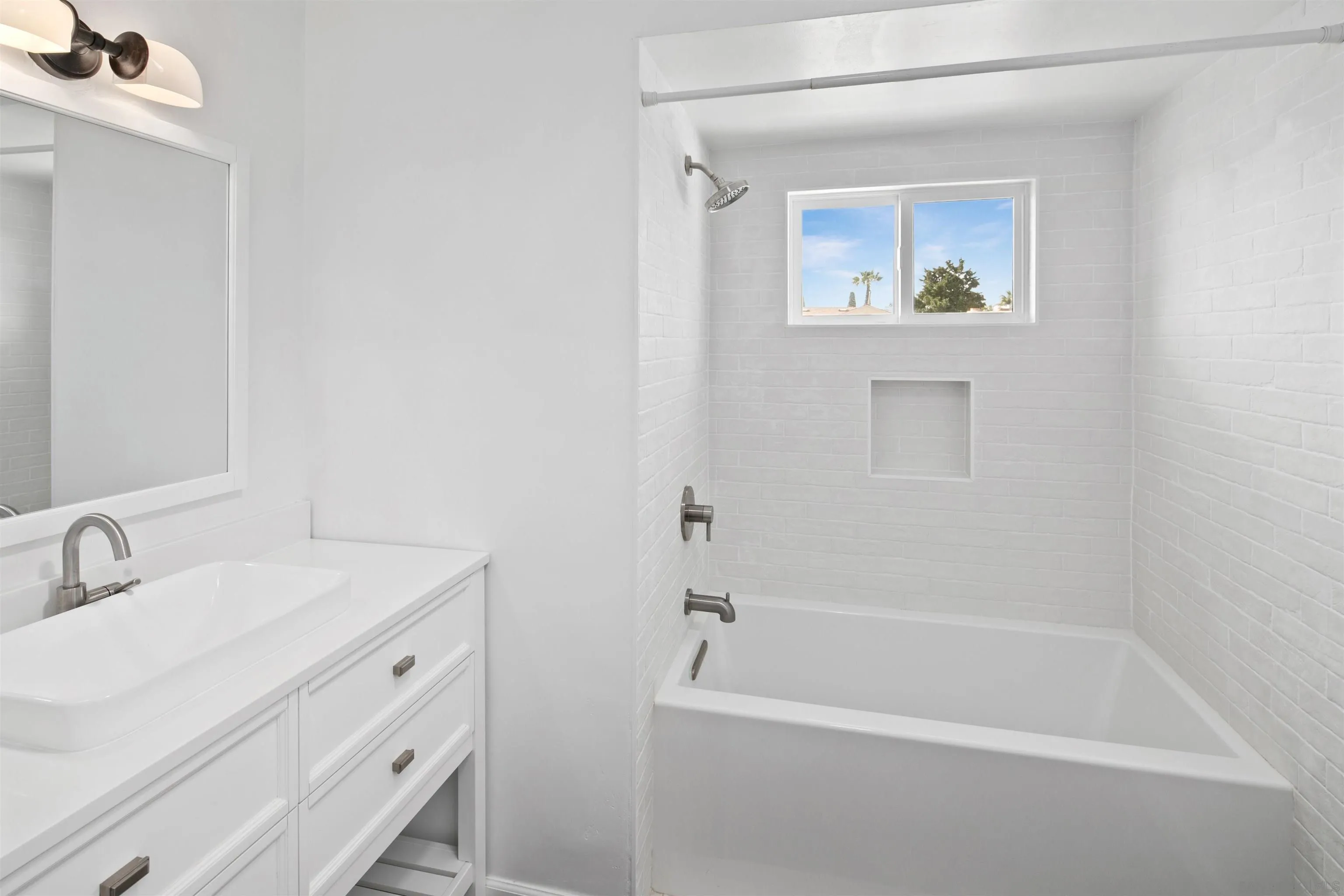 1166 Agate St, San Diego, CA 92109 - Photo 4 of 52, San Diego, CA