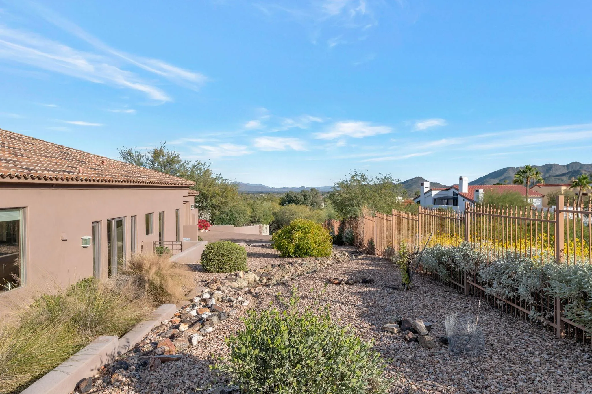 Photo #6: 250046101 Listing: Photo #6