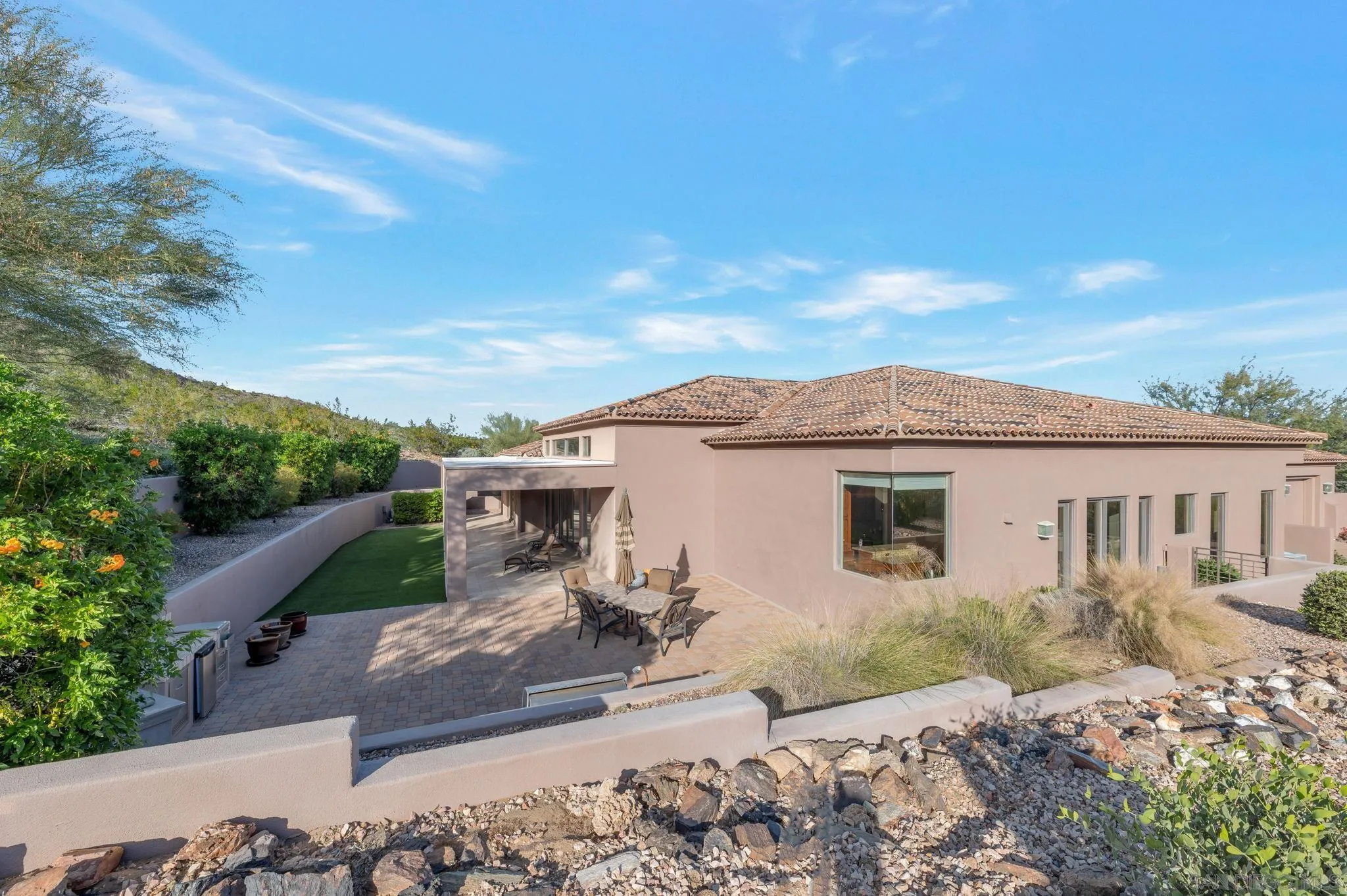 Photo #4: 250046101 Listing: Photo #4