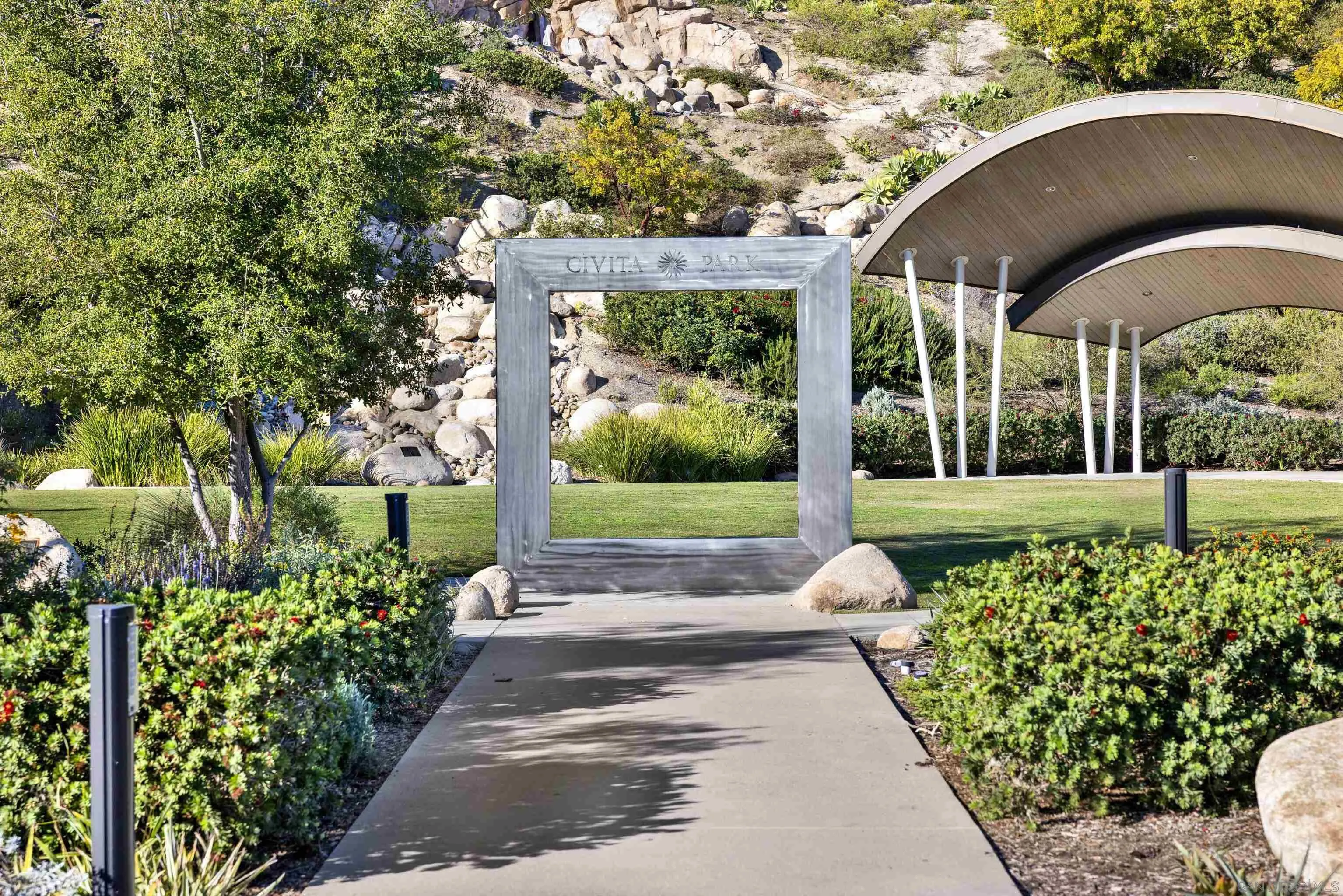 Photo #32: 250046103 Listing: Photo #32