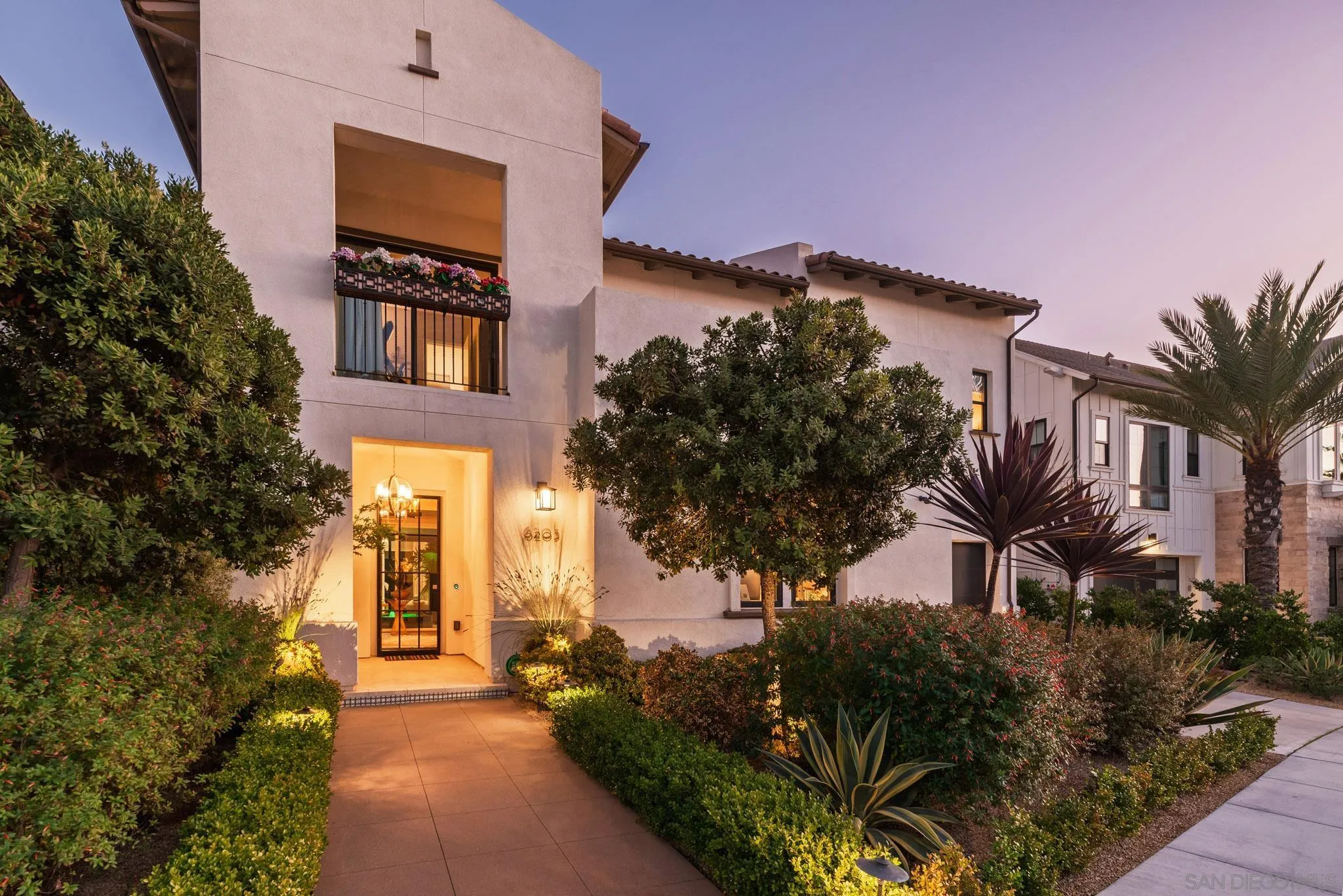 https://cdn.realtyfeed.com/cdn/127/250046107/ce430fb769197d04be29d551e6ac8e58.webp