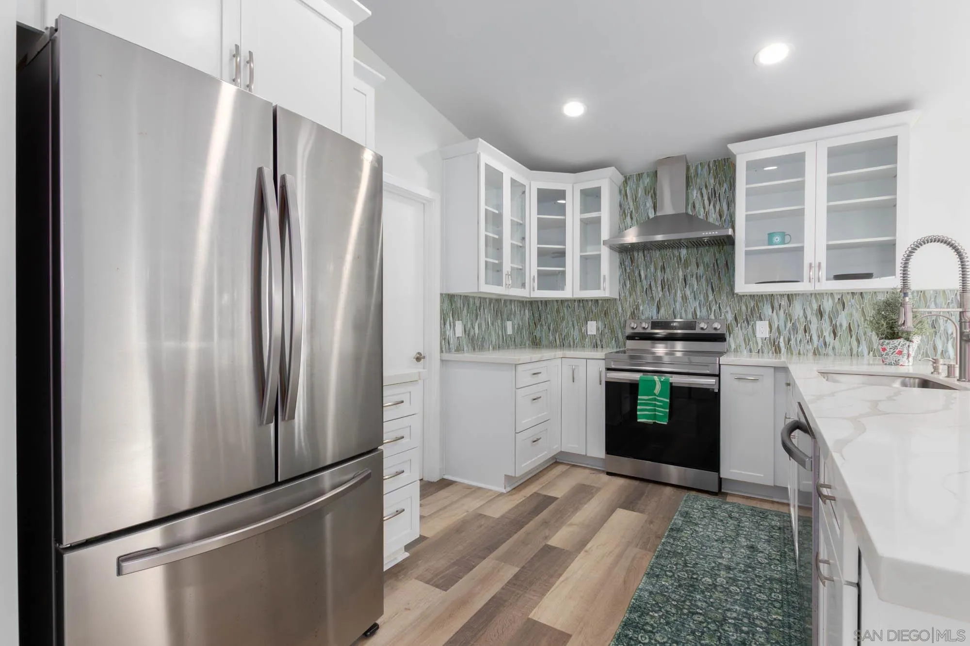 https://cdn.realtyfeed.com/cdn/127/250046109/457045e0cf8bdc21be696bd17391dff5.webp