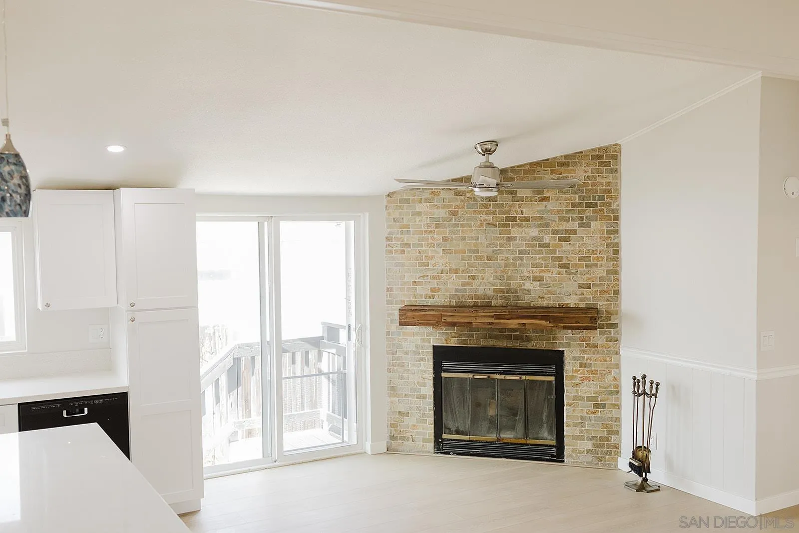 https://cdn.realtyfeed.com/cdn/127/250046115/c794fd5431b09d380c2a4eb023c94a23.webp