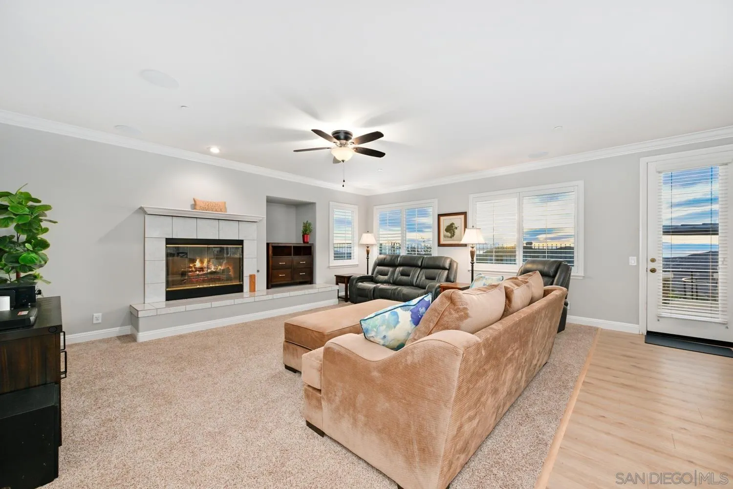 https://cdn.realtyfeed.com/cdn/127/250046117/b55ae13f77de8c6e718503ecc1bad7b0.webp