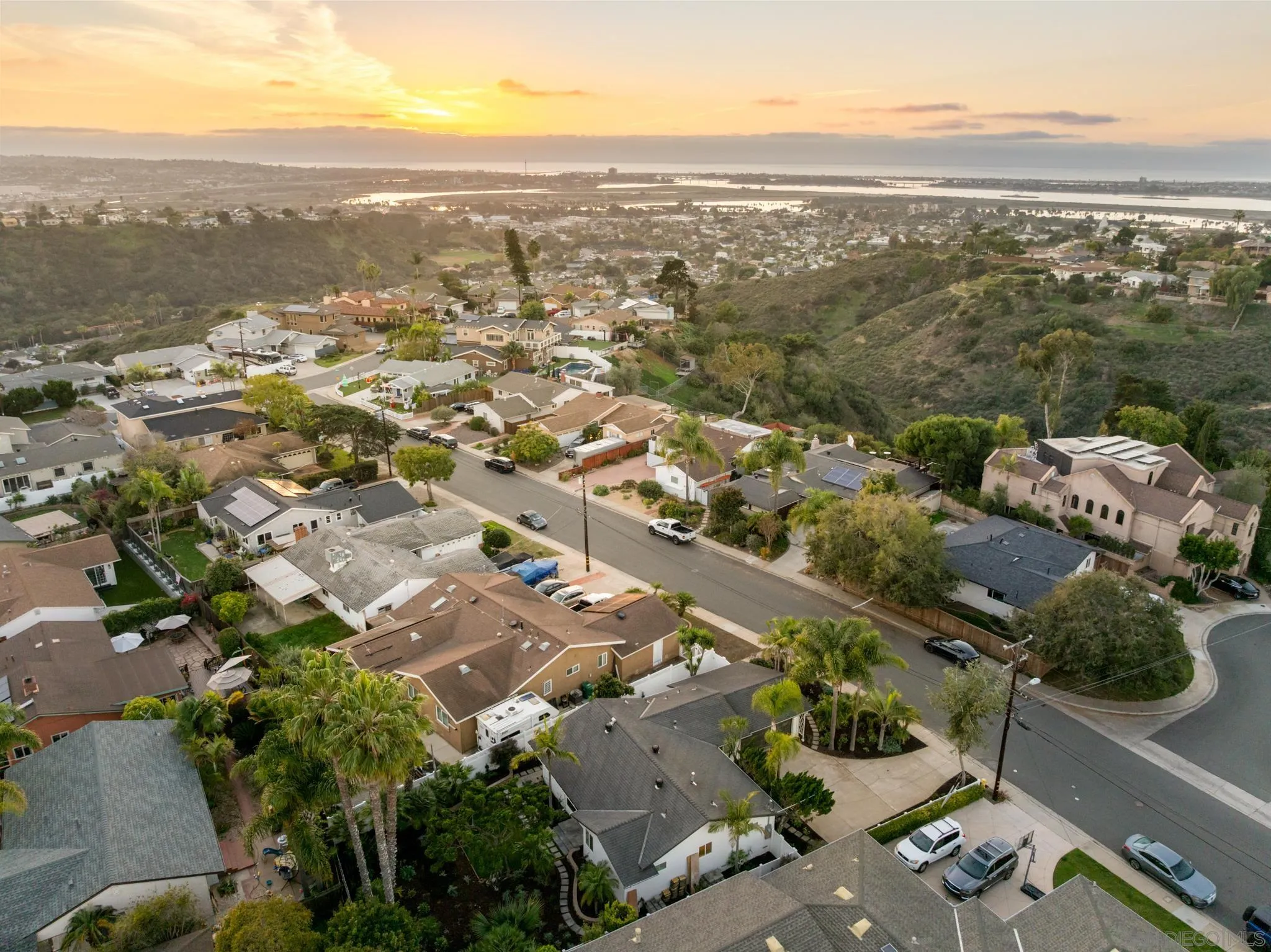 https://cdn.realtyfeed.com/cdn/127/250046120/8c55cc7faf3b081a1948c06e1ff64b65.webp