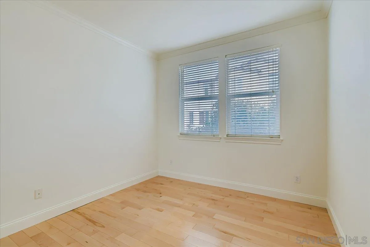 https://cdn.realtyfeed.com/cdn/127/250046125/29f3d125e548e325c9531ba03ebdc23c.webp
