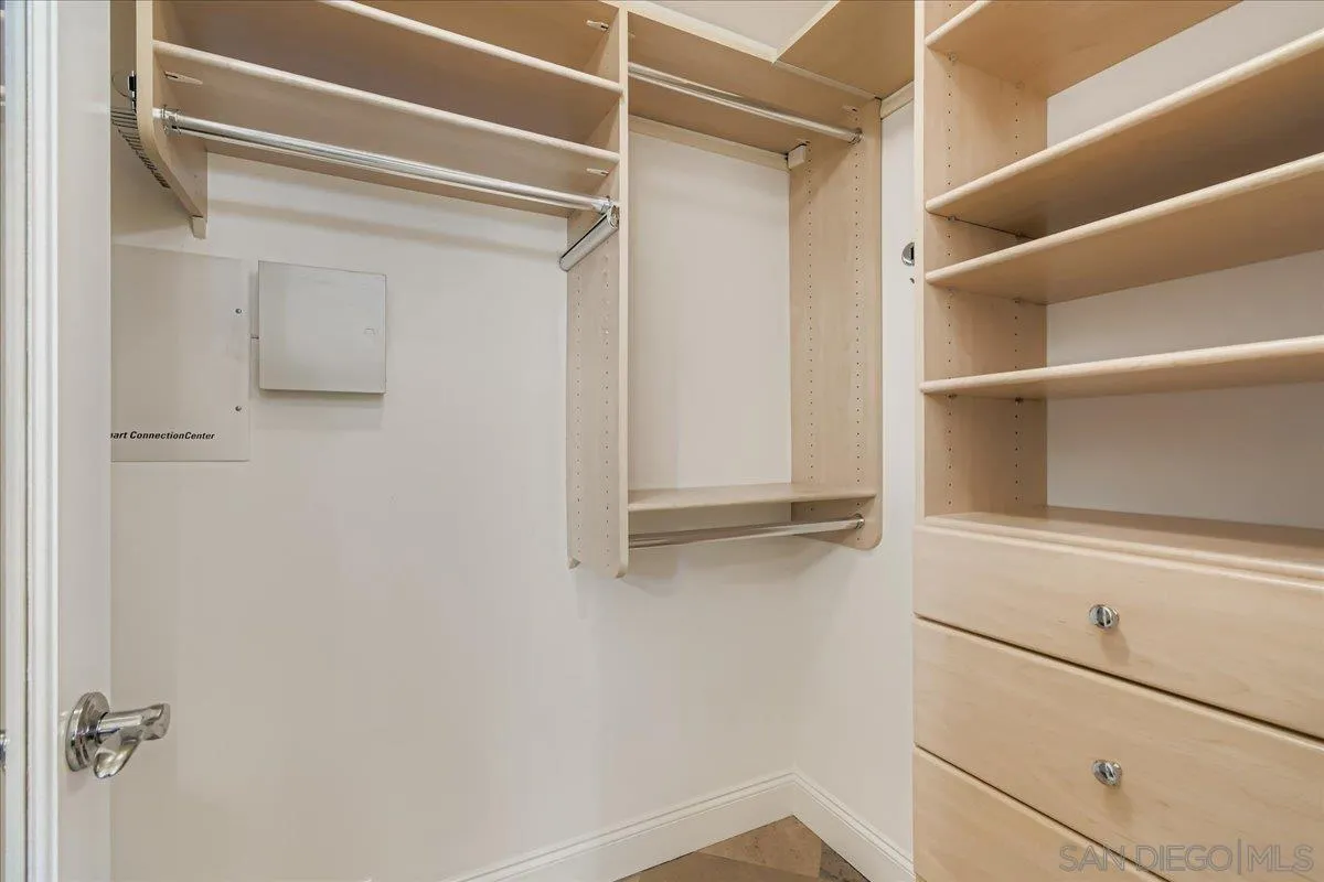 Photo #11: 250046125 Listing: Photo #11