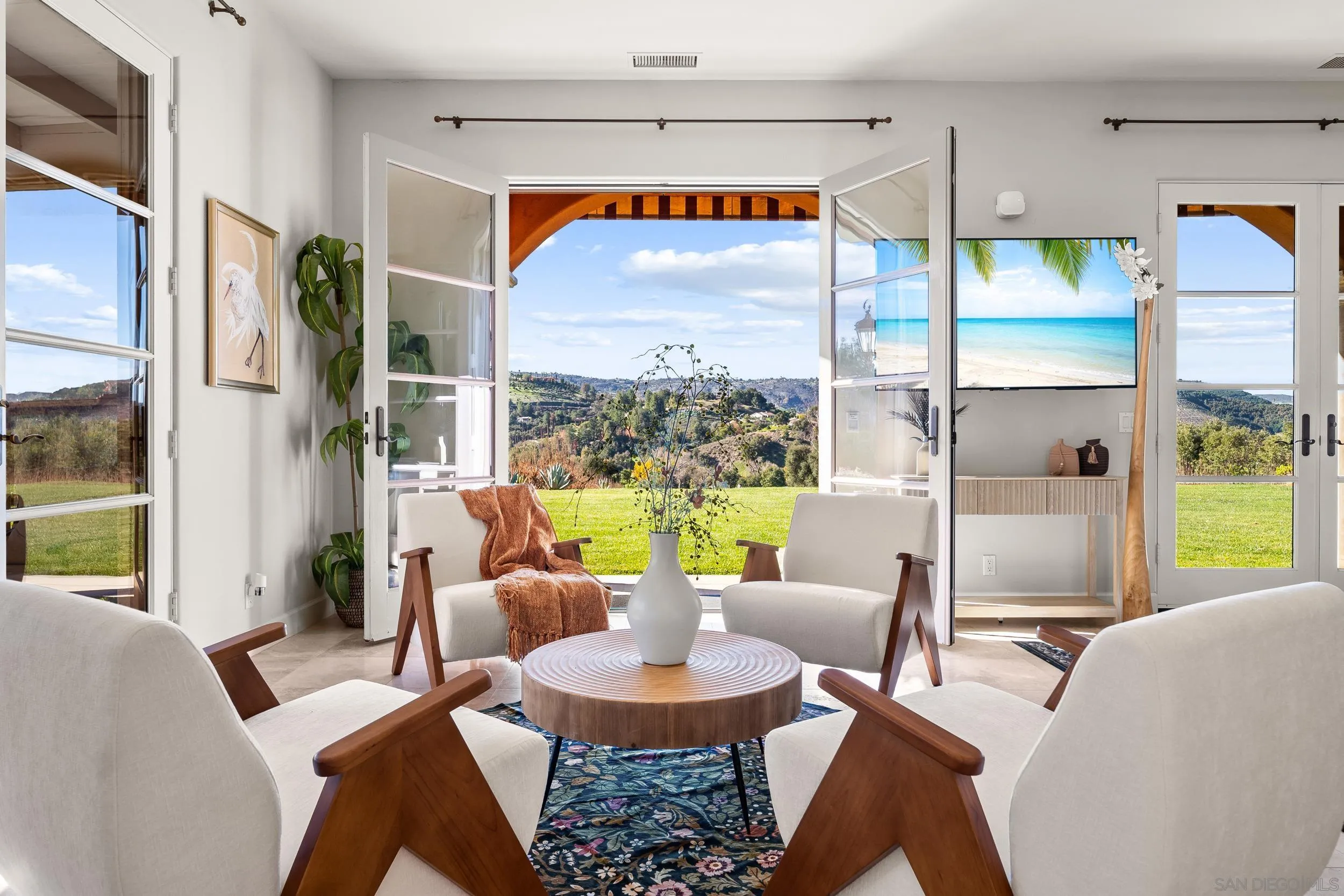 https://cdn.realtyfeed.com/cdn/127/250046129/7f95f72027d653c776586415539153fc.webp