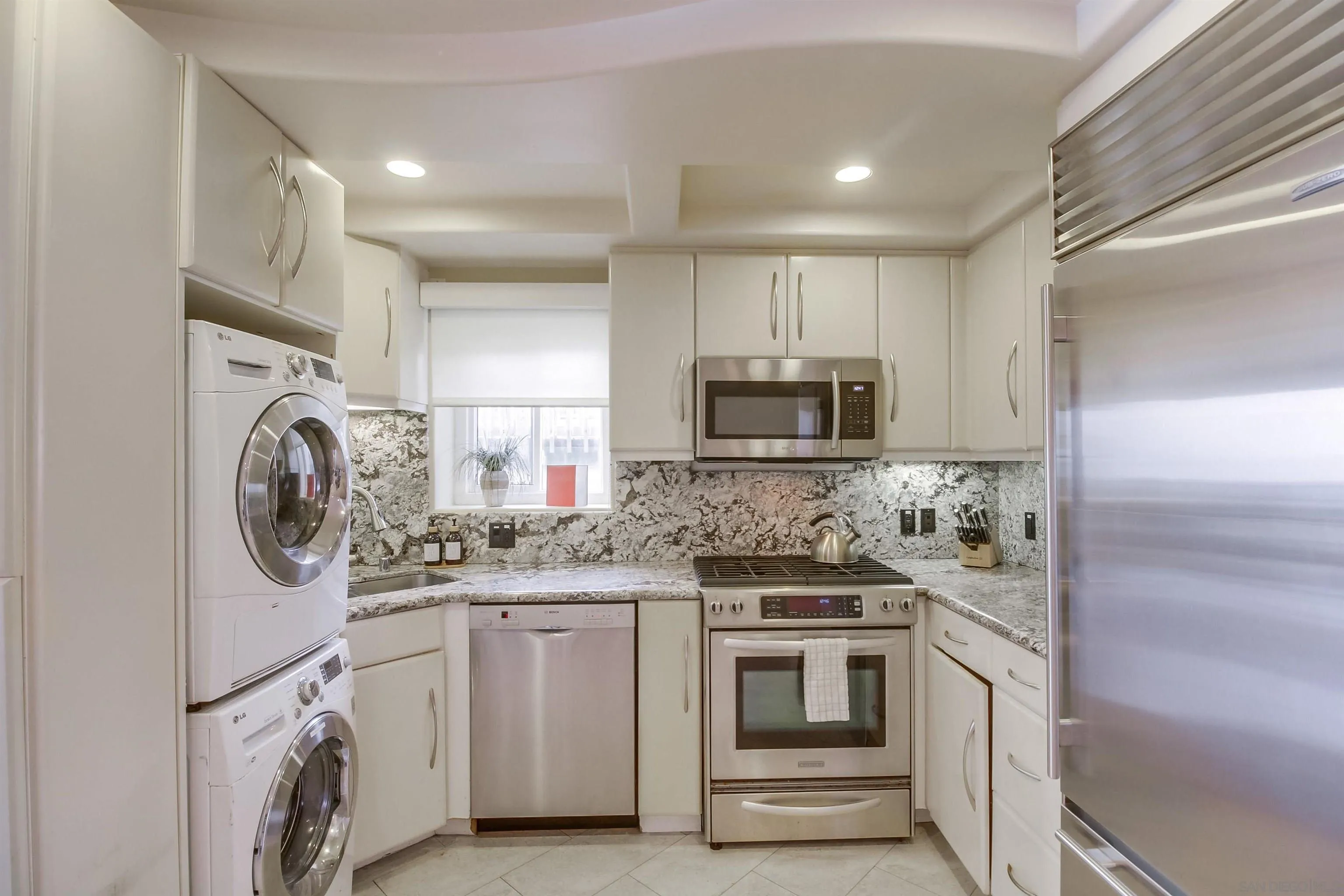 Photo #19: 250046134 Listing: Photo #19