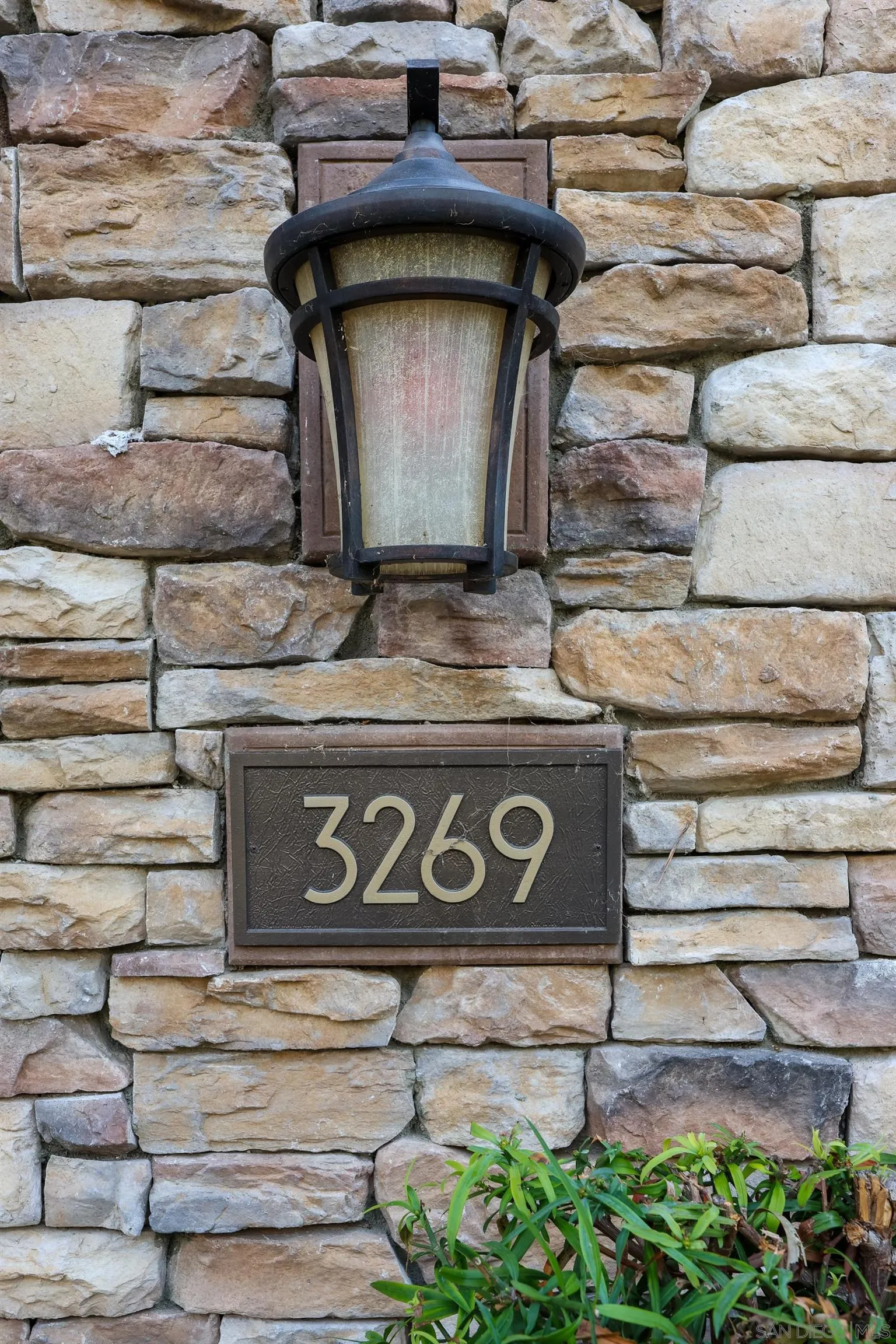 Photo #9: 250046144 Listing: Photo #9