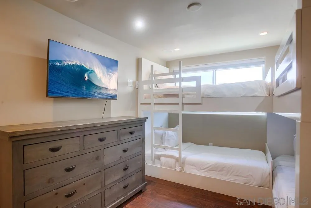 Photo #20: 250046146 Listing: Photo #20