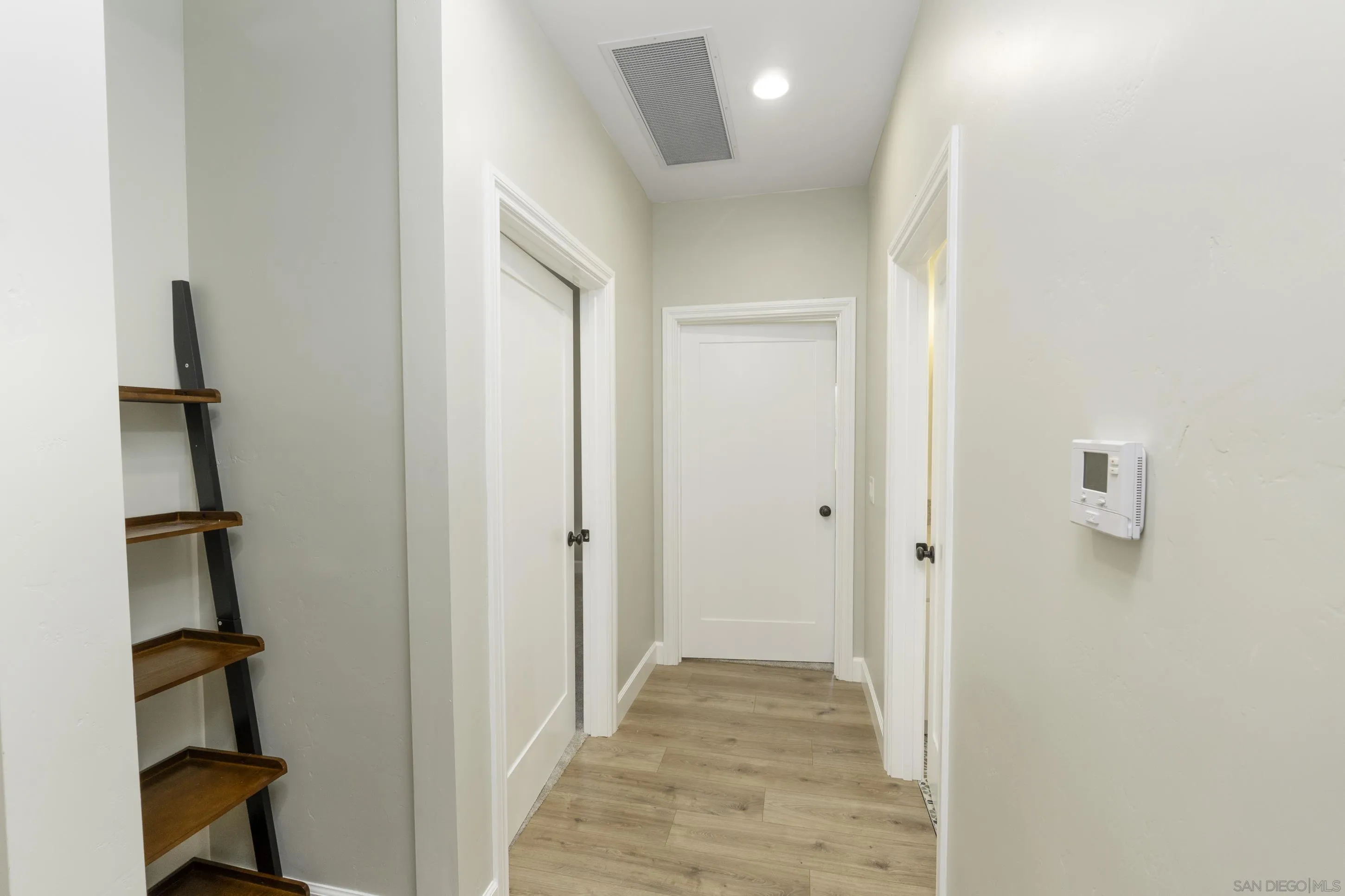 https://cdn.realtyfeed.com/cdn/127/250046152/99a8c9e0b175150bbd82b672b7d64841.webp