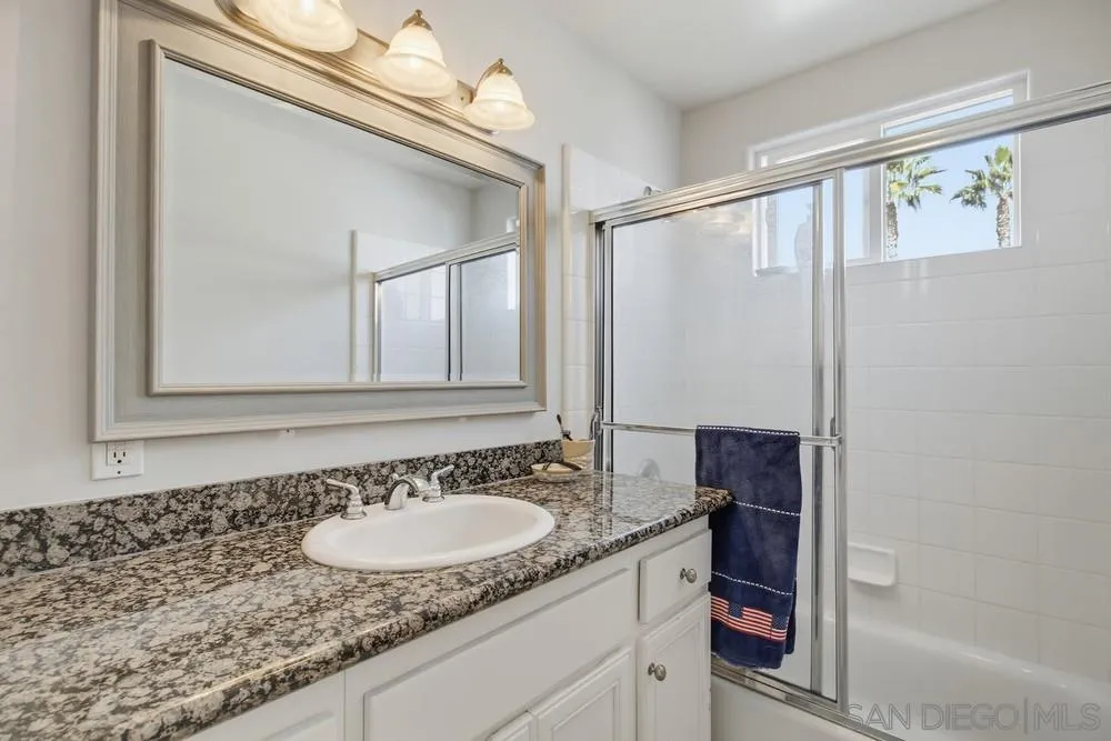 Photo #10: 250046157 Listing: Photo #10