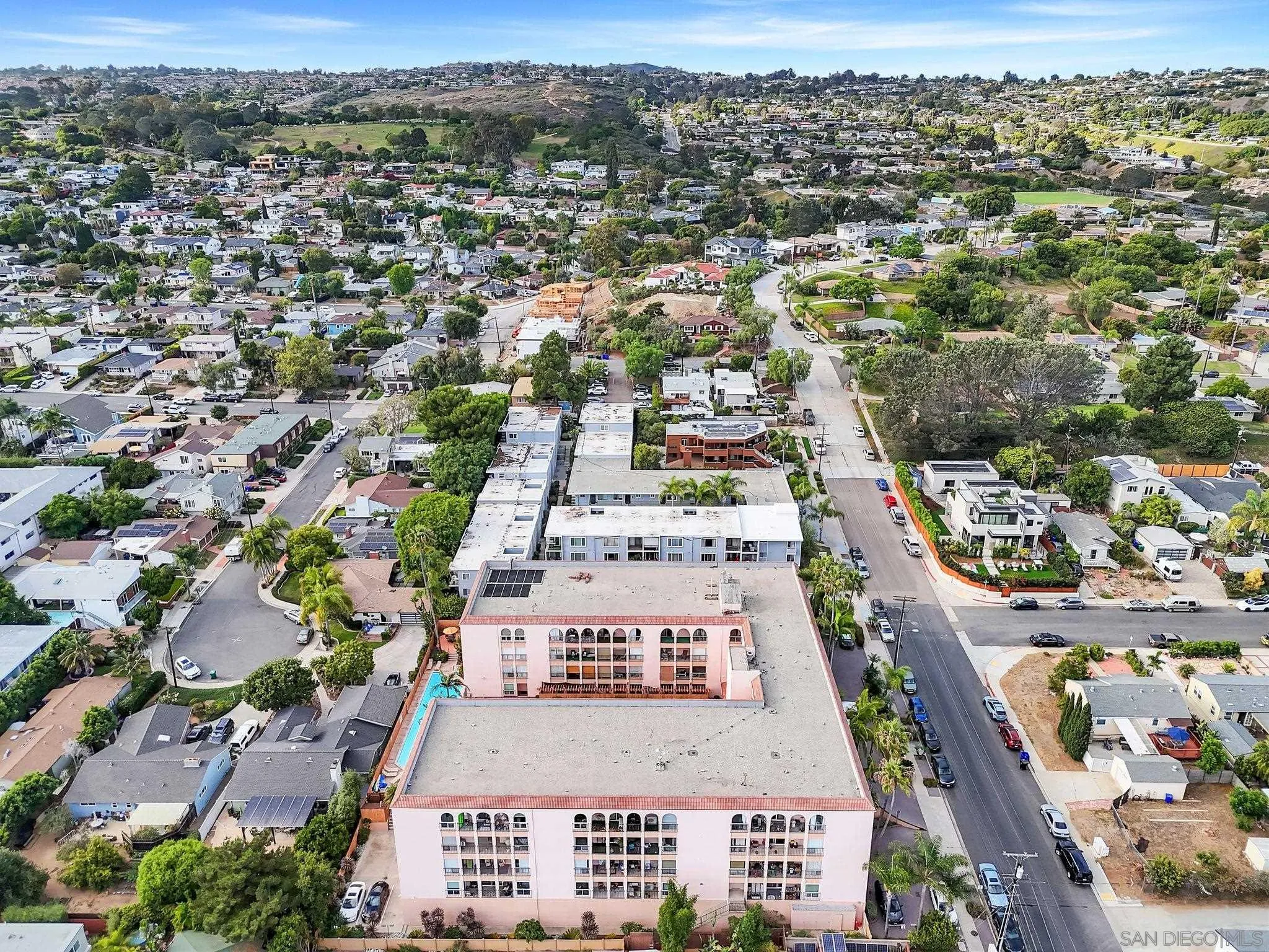 https://cdn.realtyfeed.com/cdn/127/250046172/4e8c0f54c894bd79fb02678f9afbc95c.webp