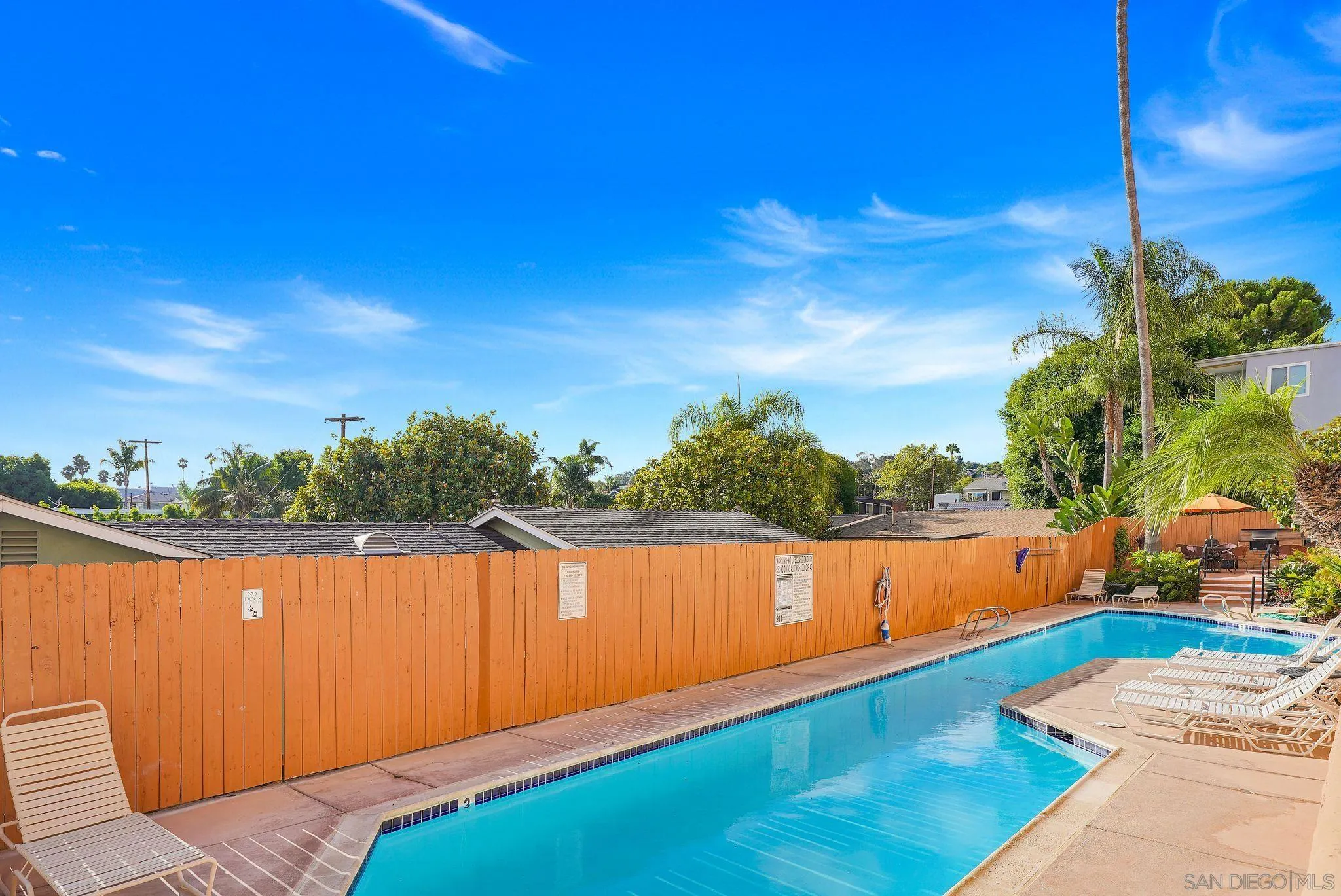 https://cdn.realtyfeed.com/cdn/127/250046172/707b327c2fcbdd32fded8c02984d3903.webp