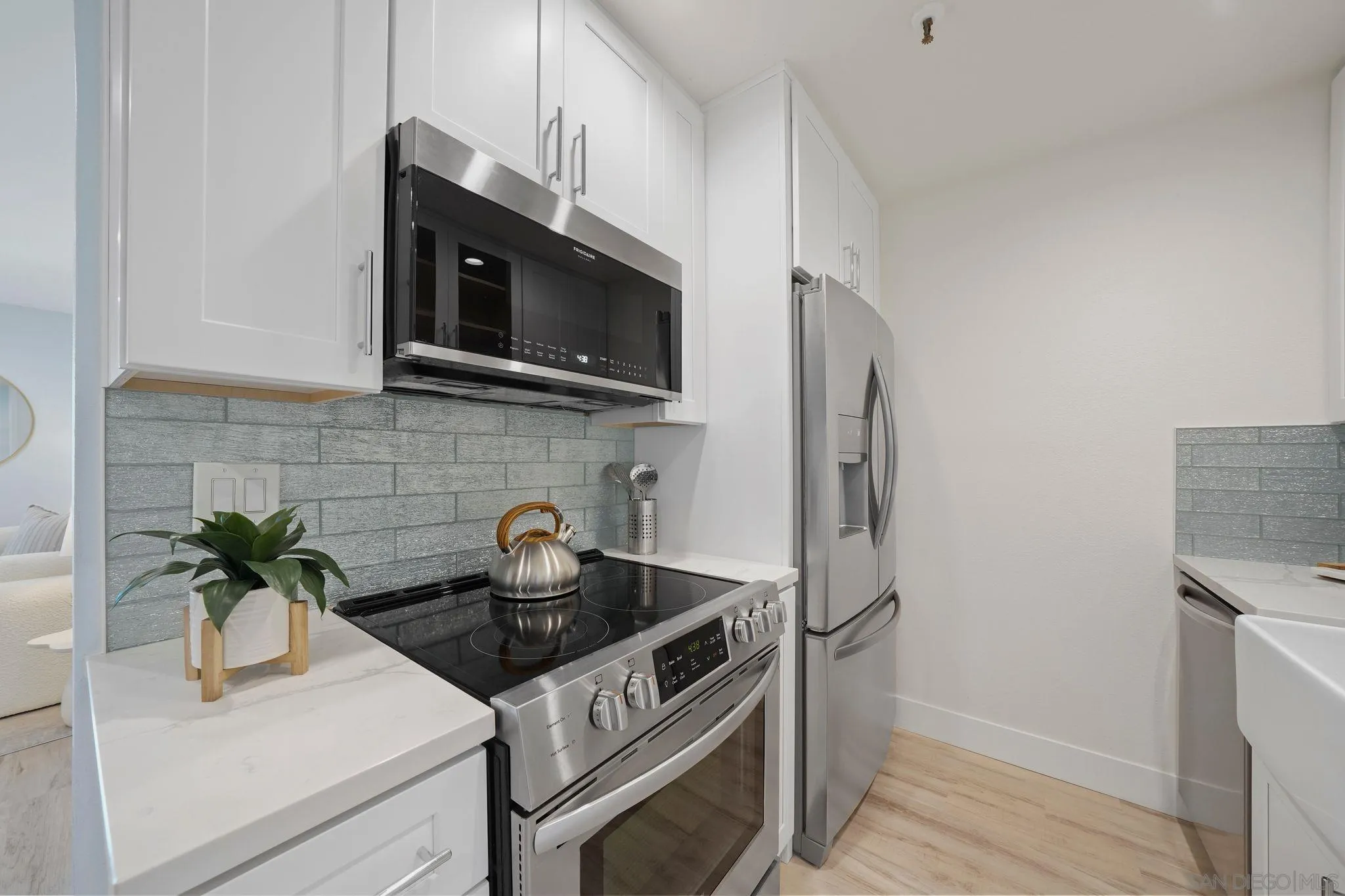 https://cdn.realtyfeed.com/cdn/127/250046172/ef1fe595926ac3a6df30c7c573bce7db.webp
