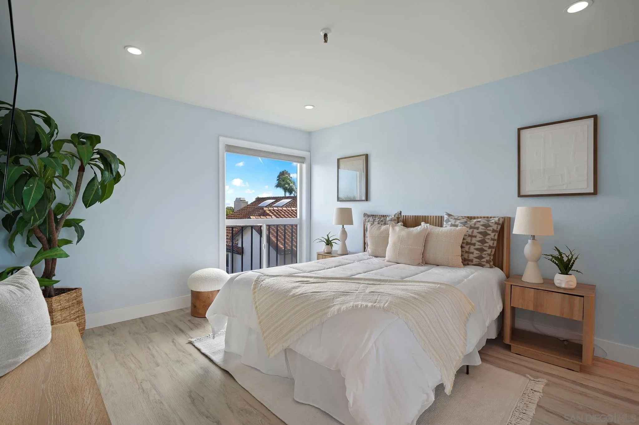 https://cdn.realtyfeed.com/cdn/127/250046172/fe6921578e91d87b61854490af4b9620.webp