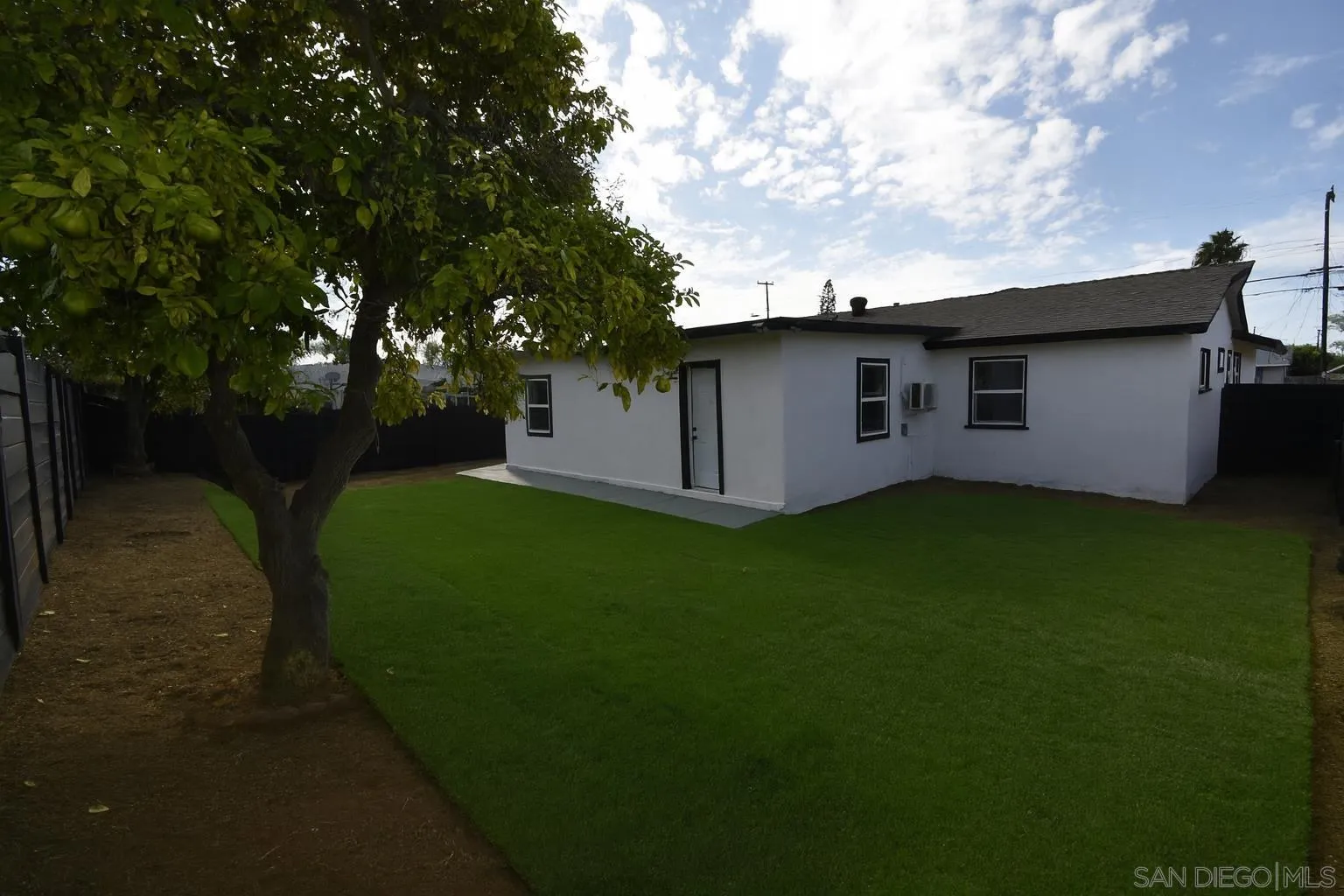 https://cdn.realtyfeed.com/cdn/127/250046178/6212520898a453ddd9d06acc587a9cb4.webp