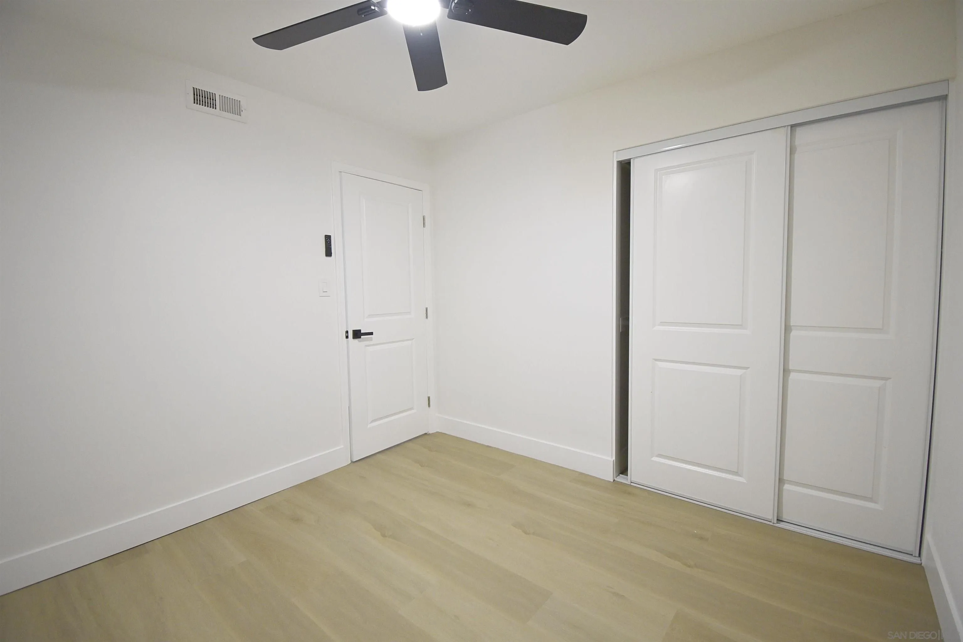 https://cdn.realtyfeed.com/cdn/127/250046178/706ee5623ab21aa55e2c5d86b12e5645.webp