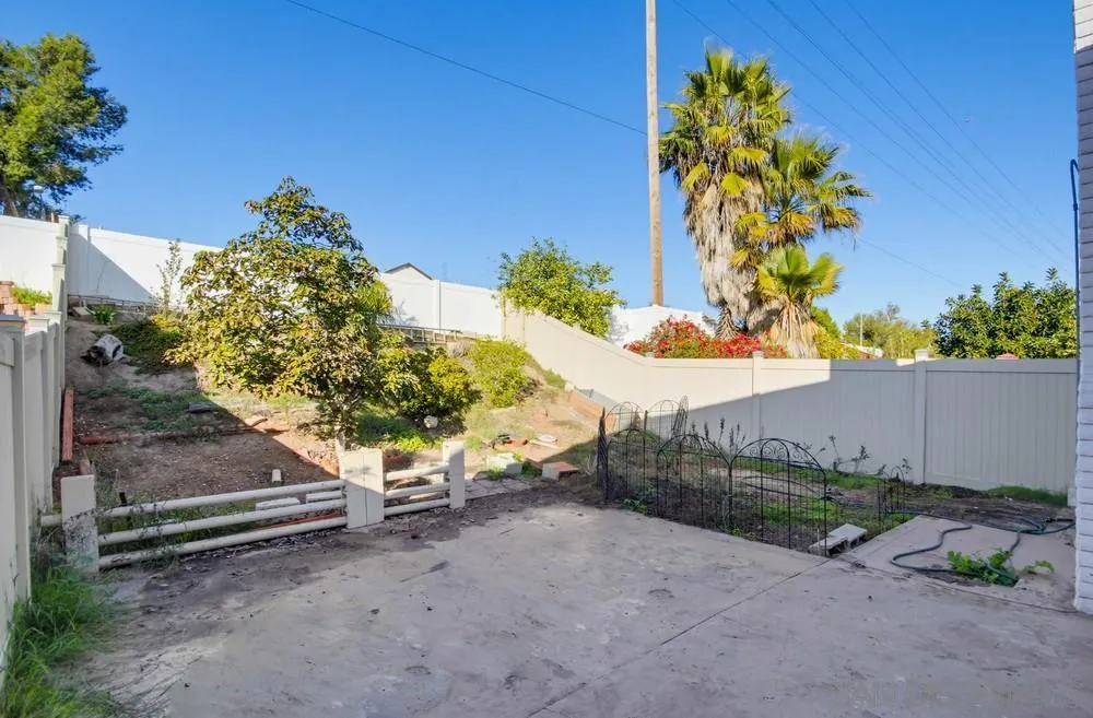 Photo #24: 250046180 Listing: Photo #24