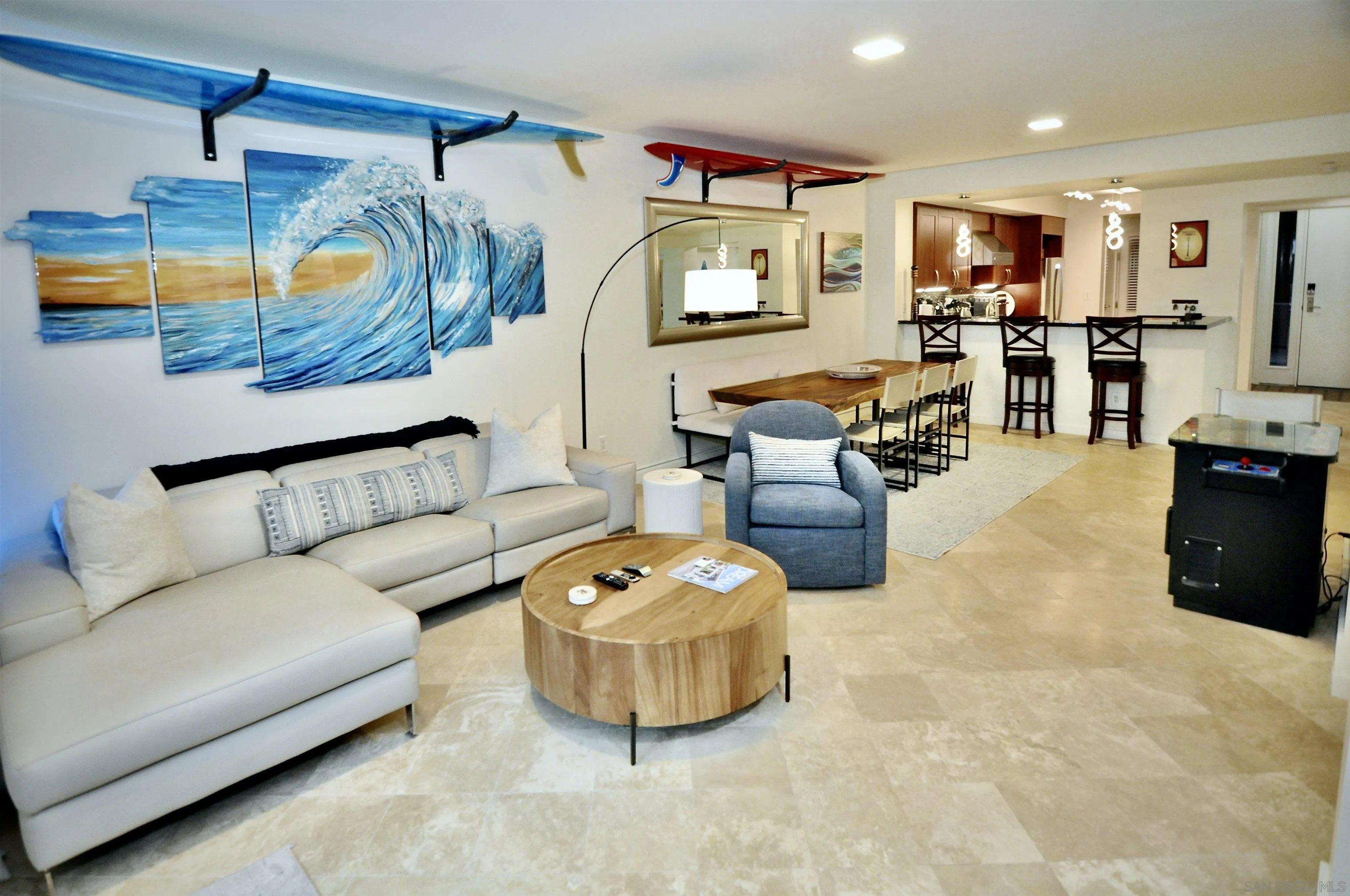 Photo #3: 250046182 Listing: Photo #3