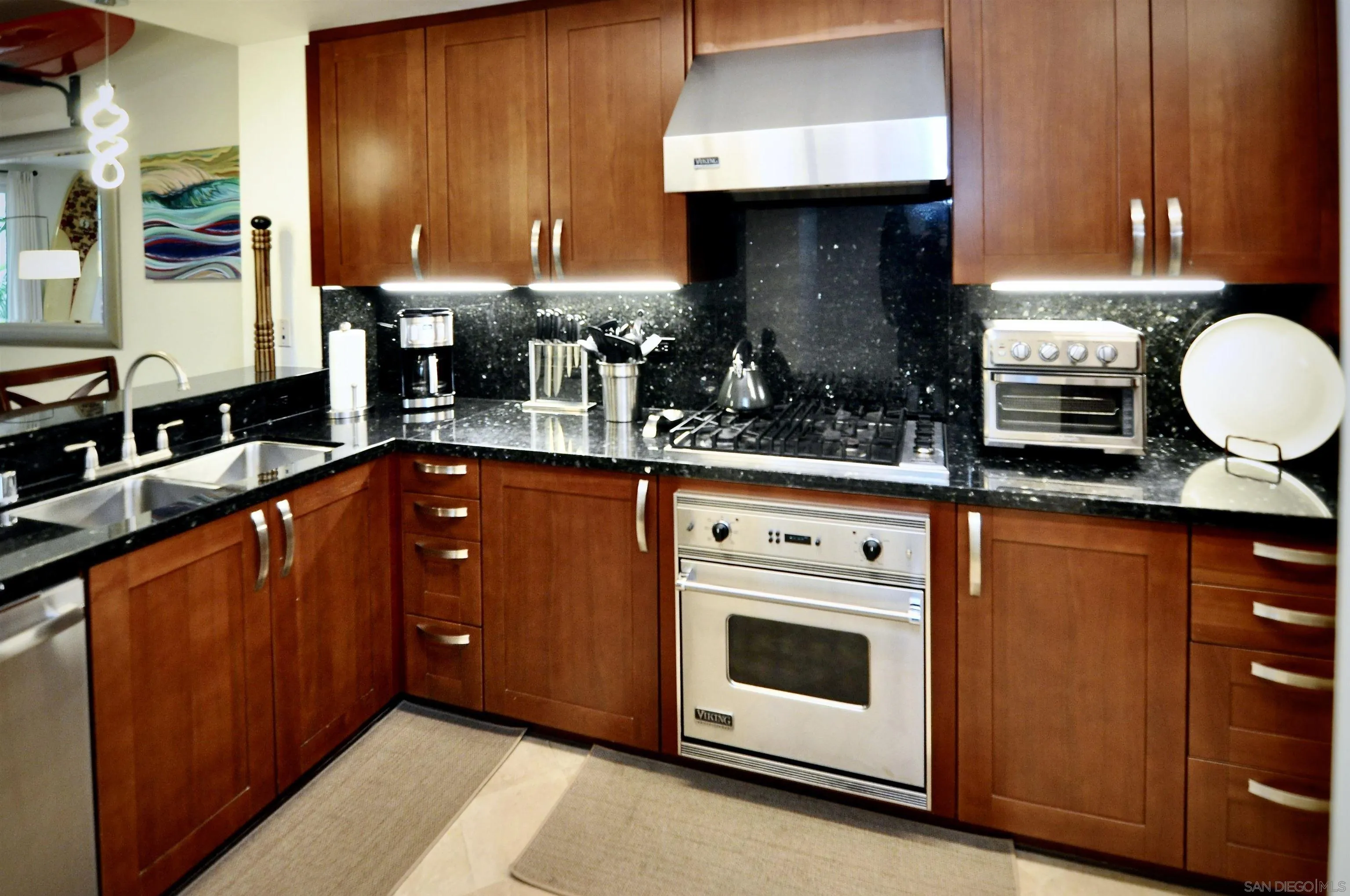 Photo #11: 250046182 Listing: Photo #11