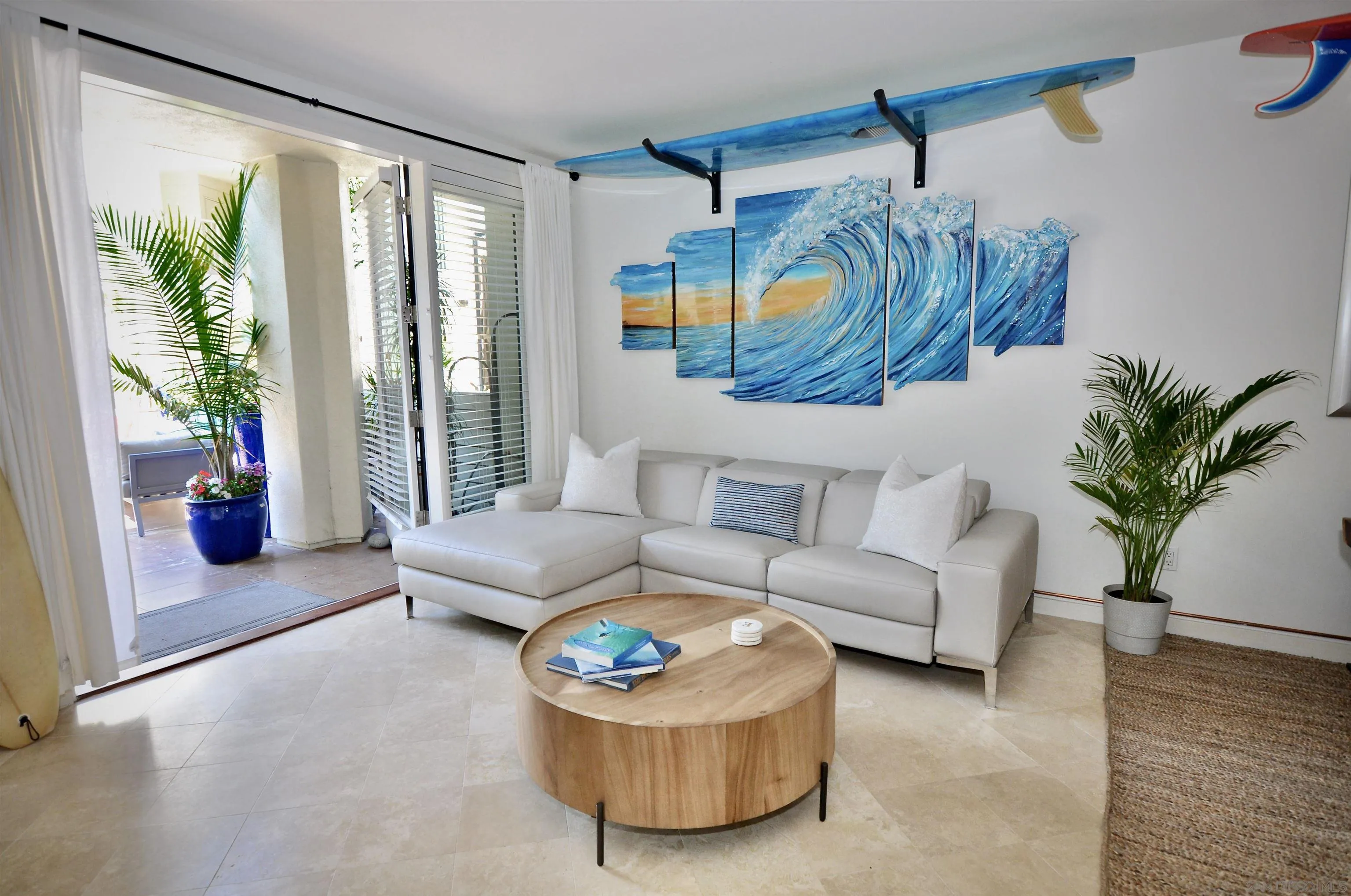 Photo #4: 250046182 Listing: Photo #4