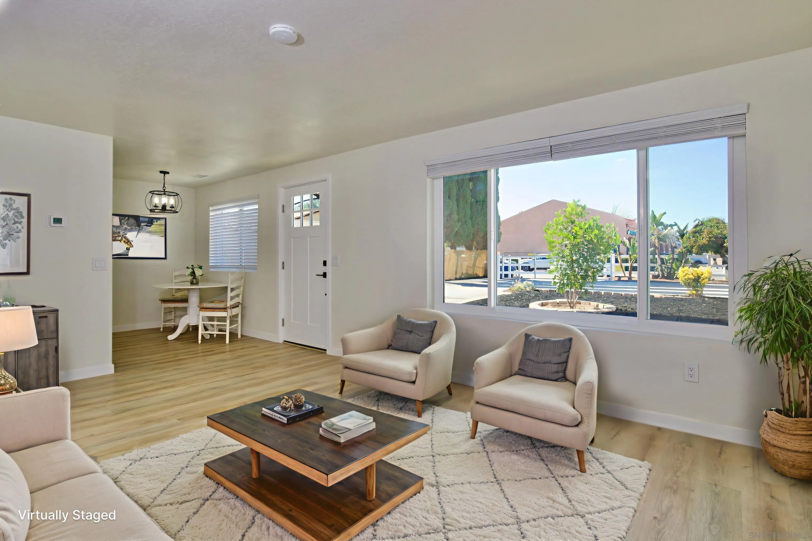 https://cdn.realtyfeed.com/cdn/127/250046185/6ae864aea4677bc8a47632627137a283.webp