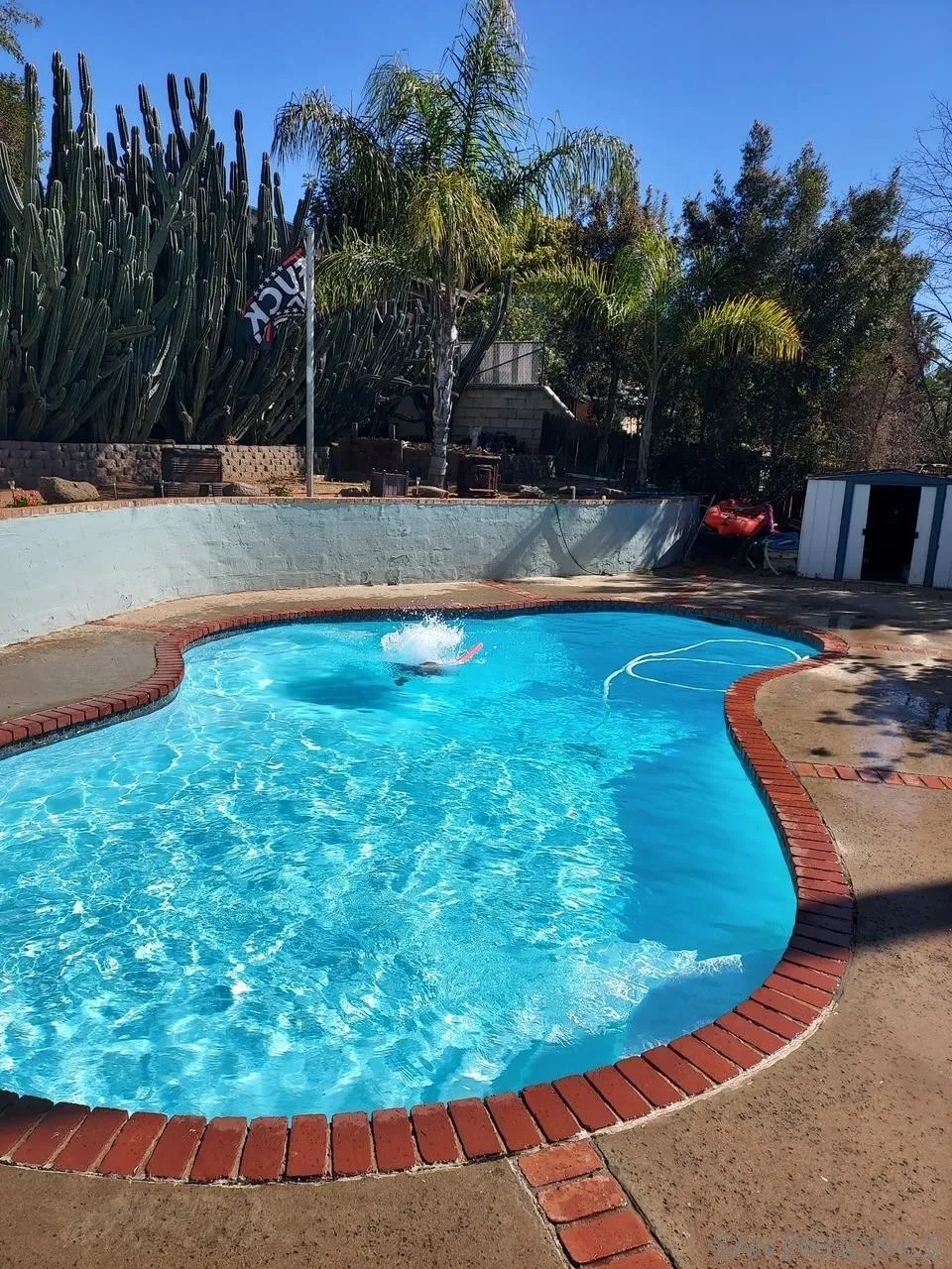 https://cdn.realtyfeed.com/cdn/127/250046196/1e4b847e520077d78863a1d27eae8981.webp