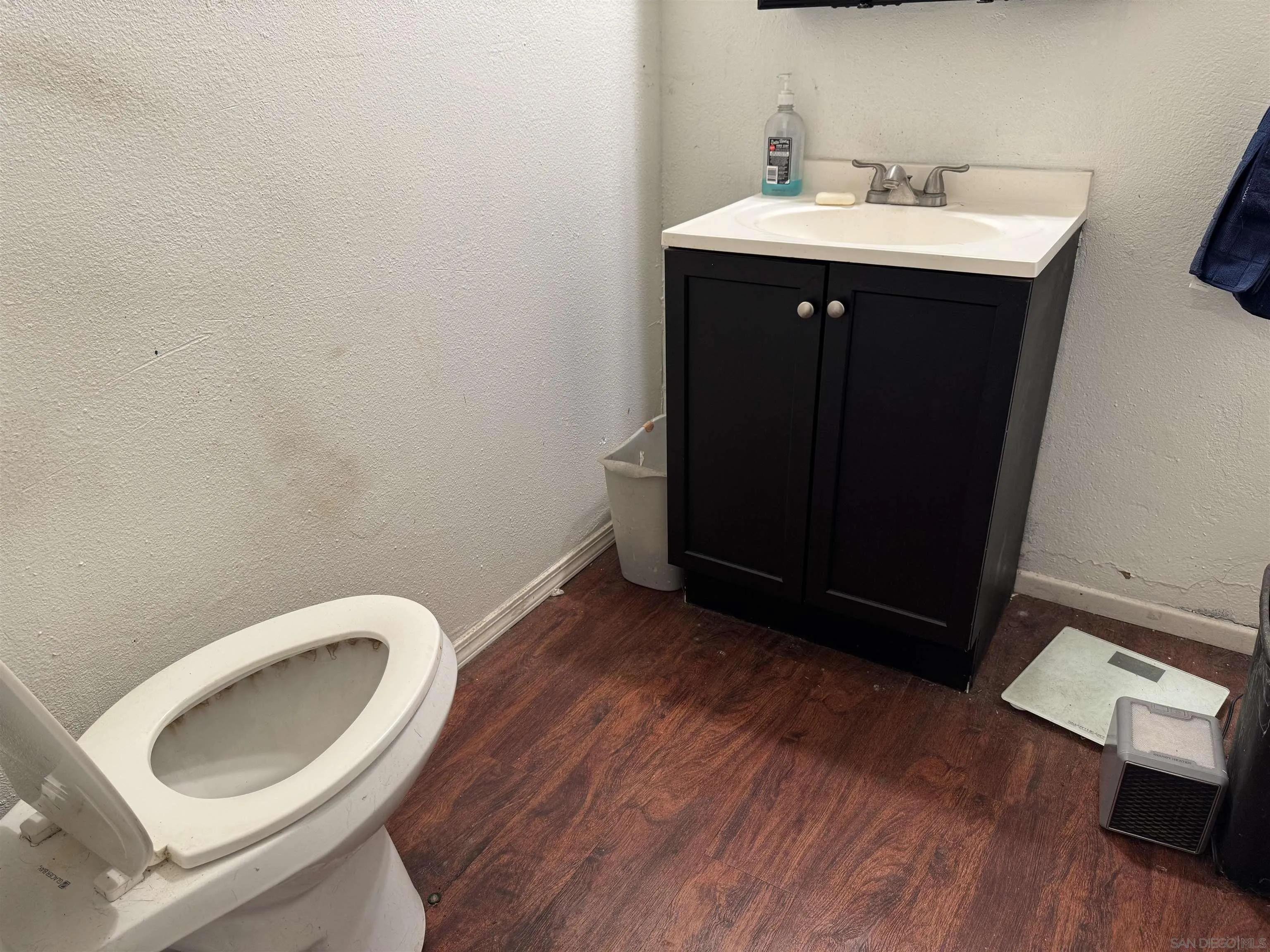 https://cdn.realtyfeed.com/cdn/127/250046196/e54e4254217e460f2375e3238a584b32.webp