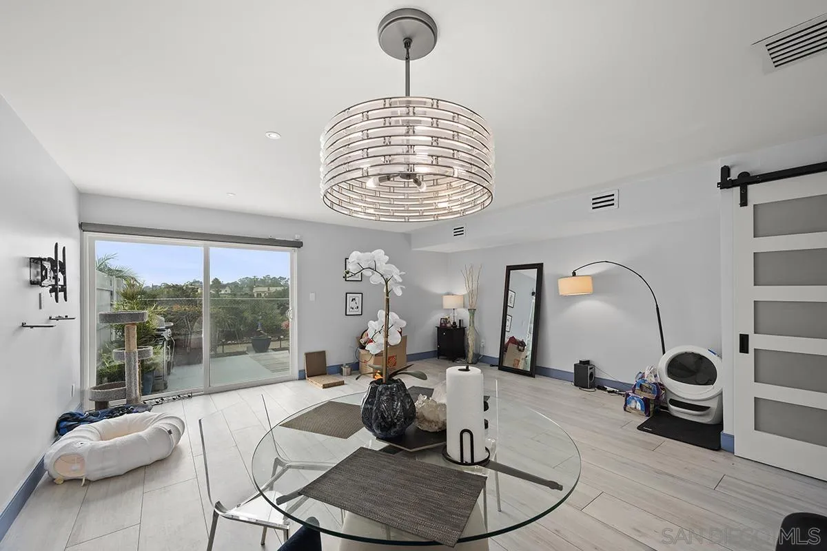 Photo #10: 250046199 Listing: Photo #10