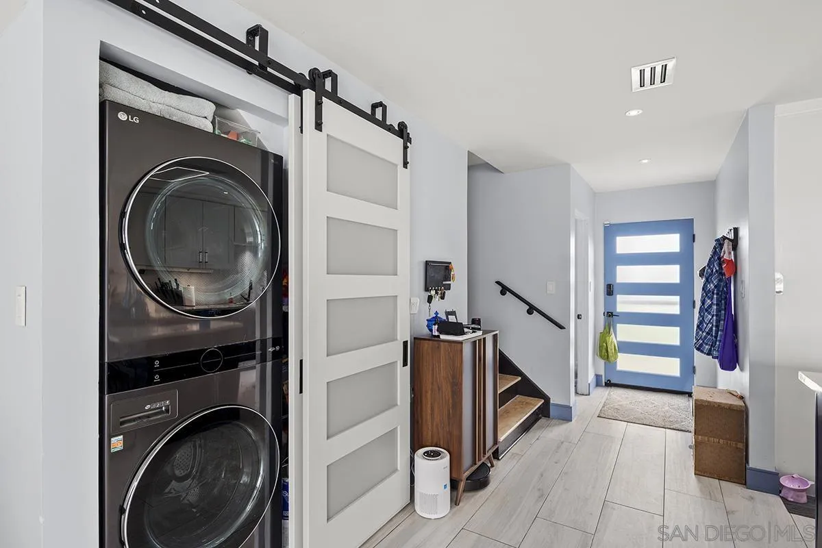 Photo #15: 250046199 Listing: Photo #15