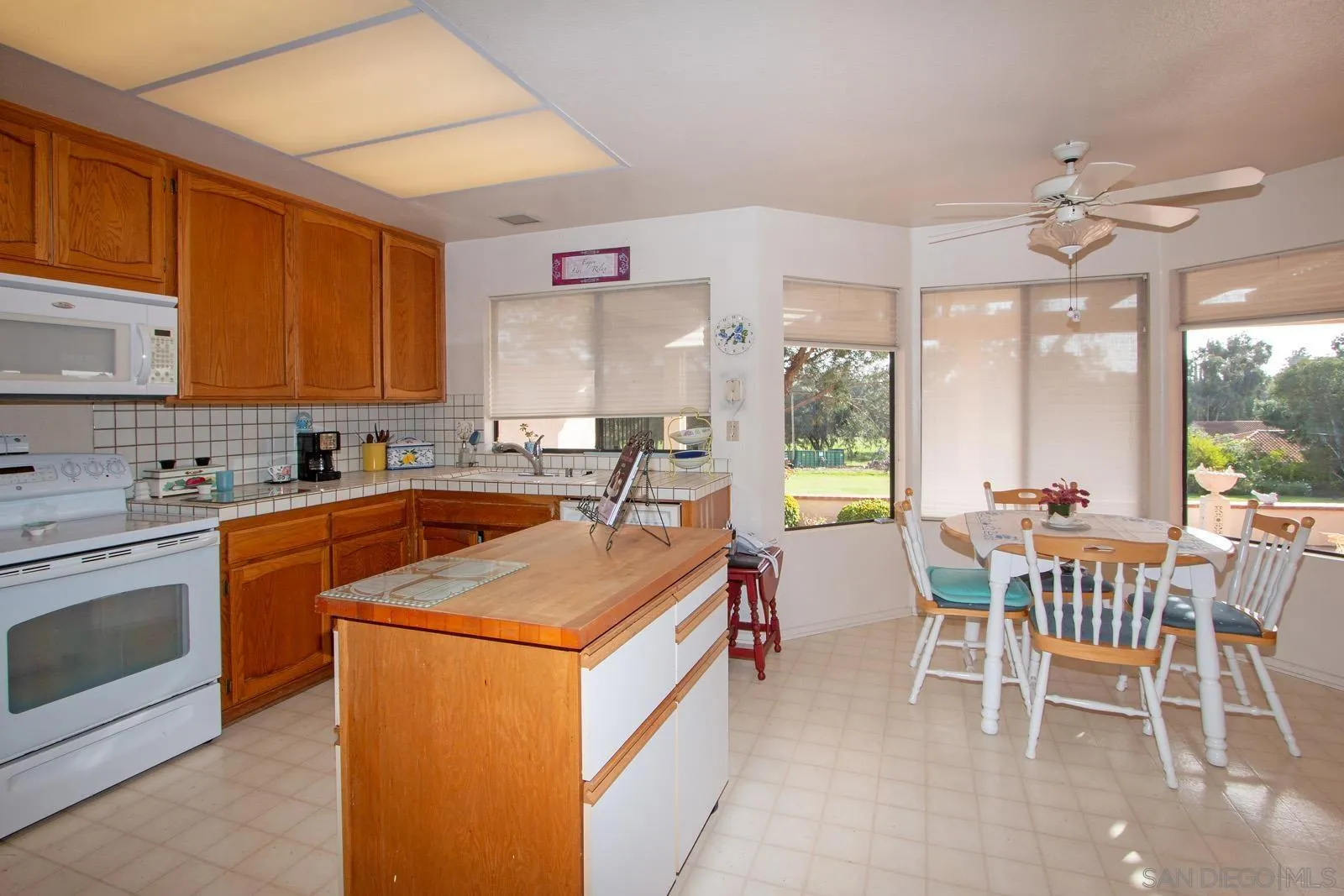 https://cdn.realtyfeed.com/cdn/127/250046204/9d214c88867e7863f4c9e89056356116.webp