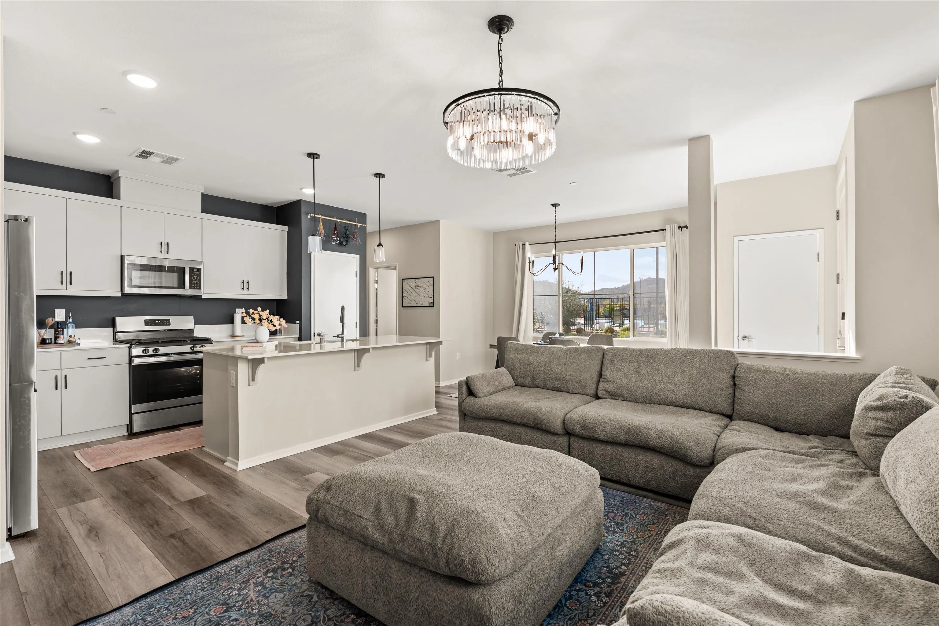 Photo #14: 250046205 Listing: Photo #14