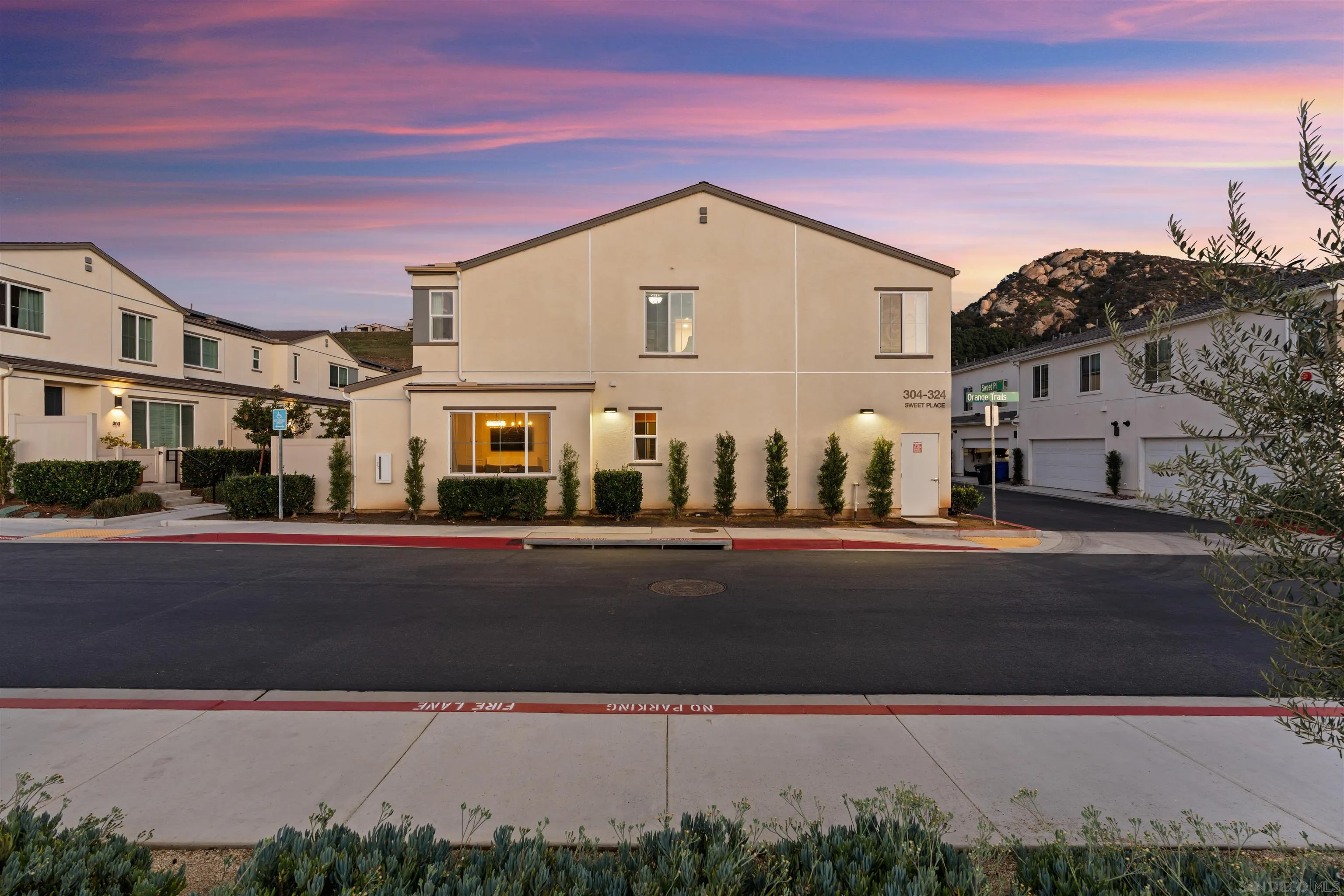 Photo #4: 250046205 Listing: Photo #4