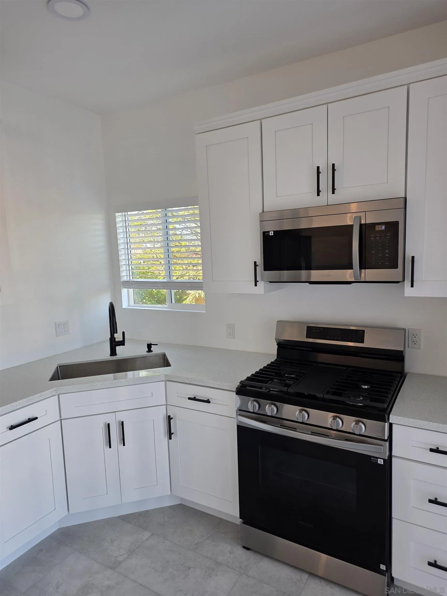 2702-17 Grove St, National City, CA 91950 - Photo 3 of 15, National City, CA