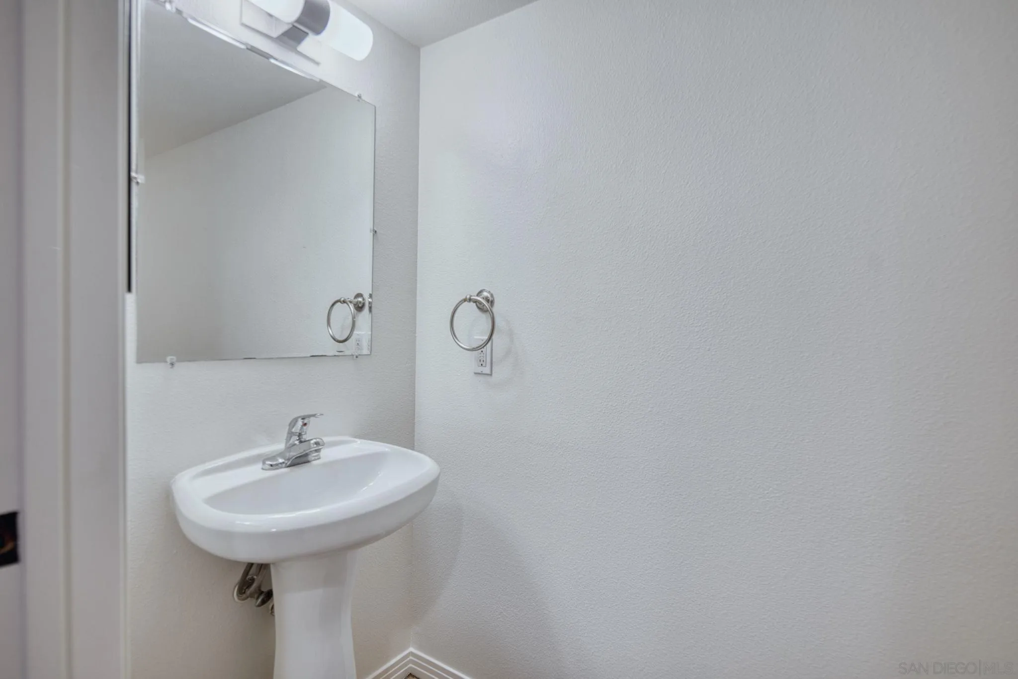 Photo #19: 250046224 Listing: Photo #19