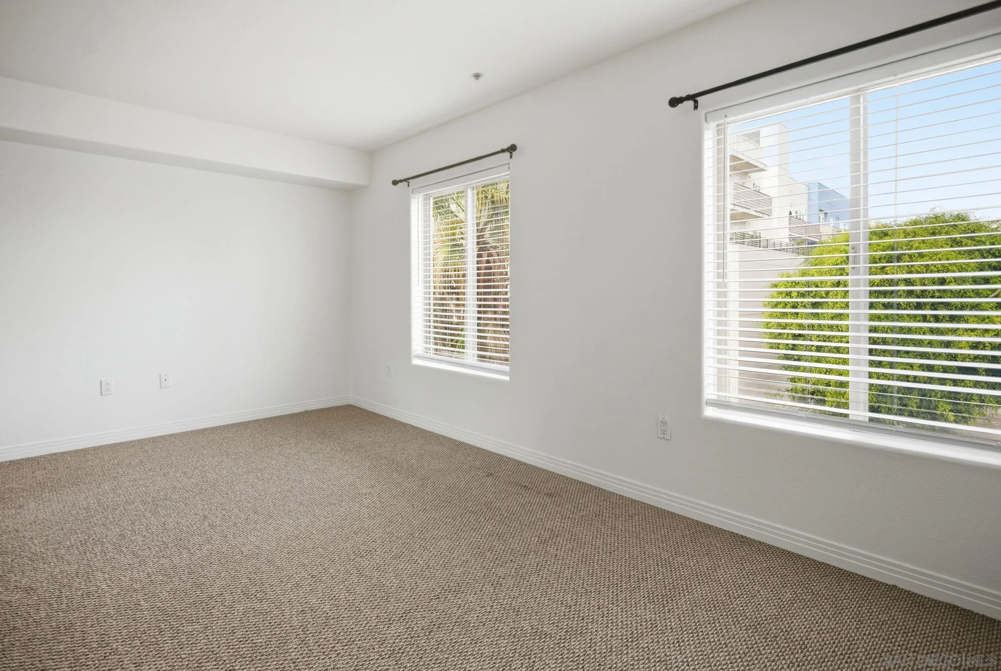 Photo #14: 250046224 Listing: Photo #14