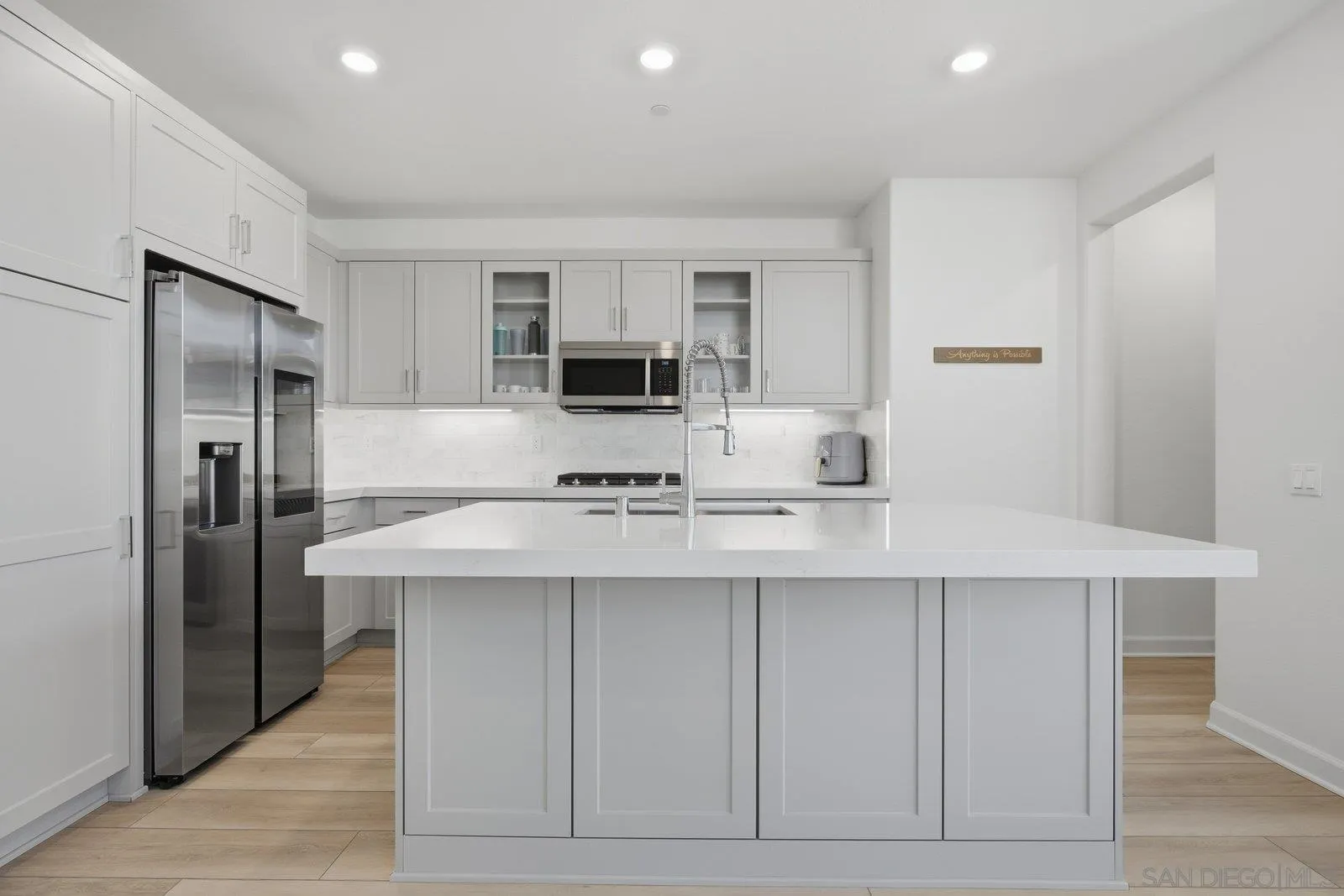 Photo #10: 250046229 Listing: Photo #10