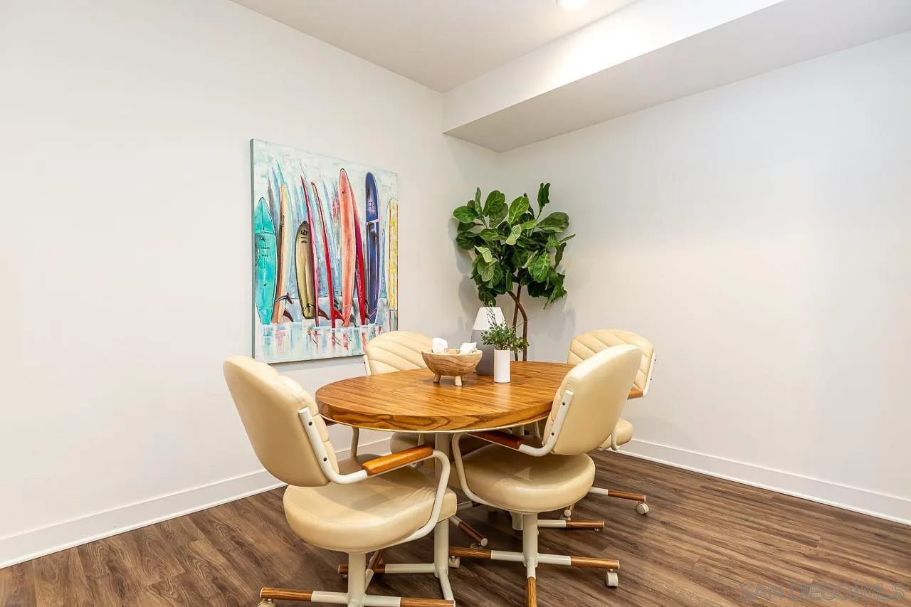 Photo #10: 250046230 Listing: Photo #10