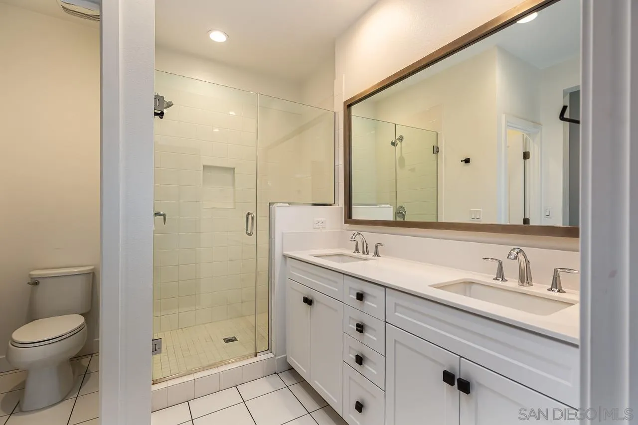 Photo #18: 250046230 Listing: Photo #18