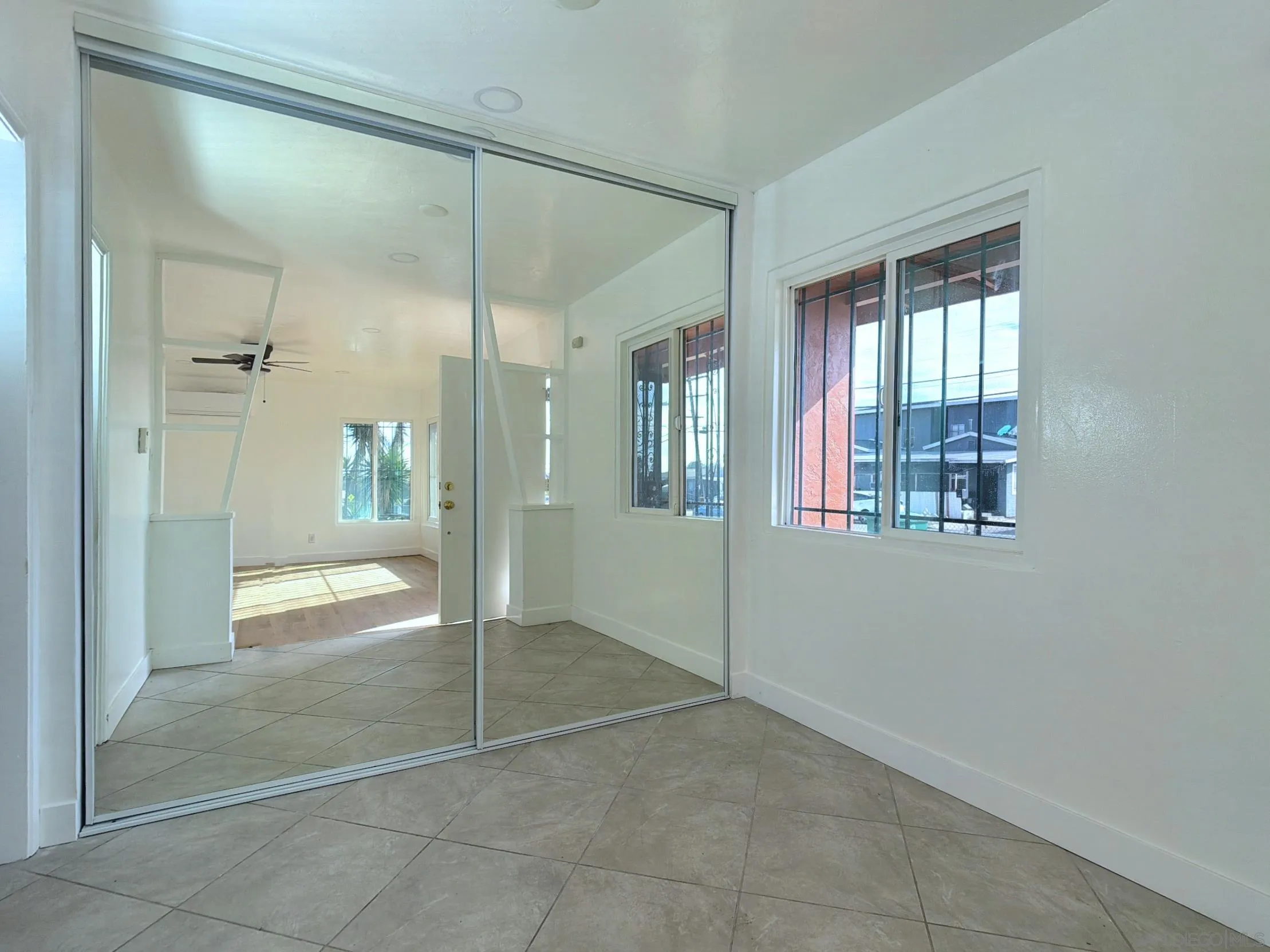 https://cdn.realtyfeed.com/cdn/127/250046235/4b312f23c787c735a7c223c40bfaf12a.webp