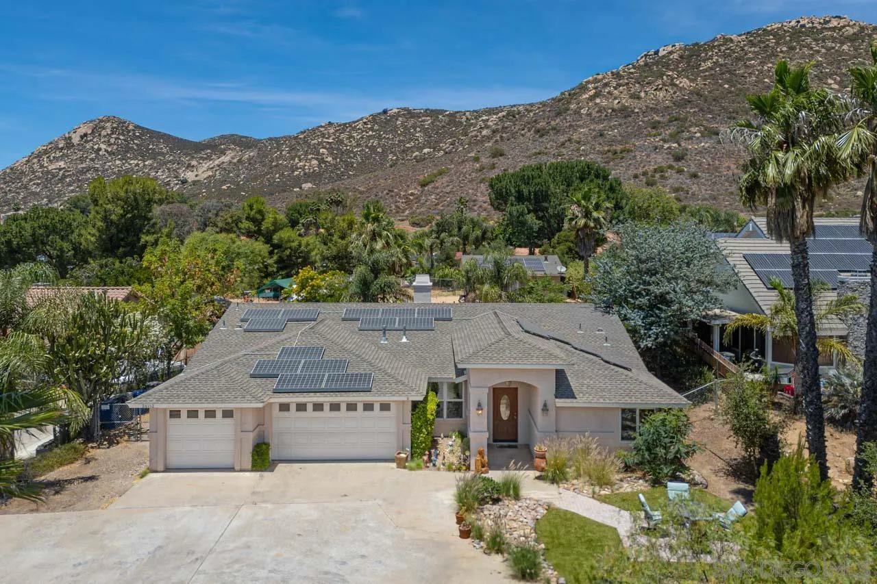 26152 Bellemore Dr