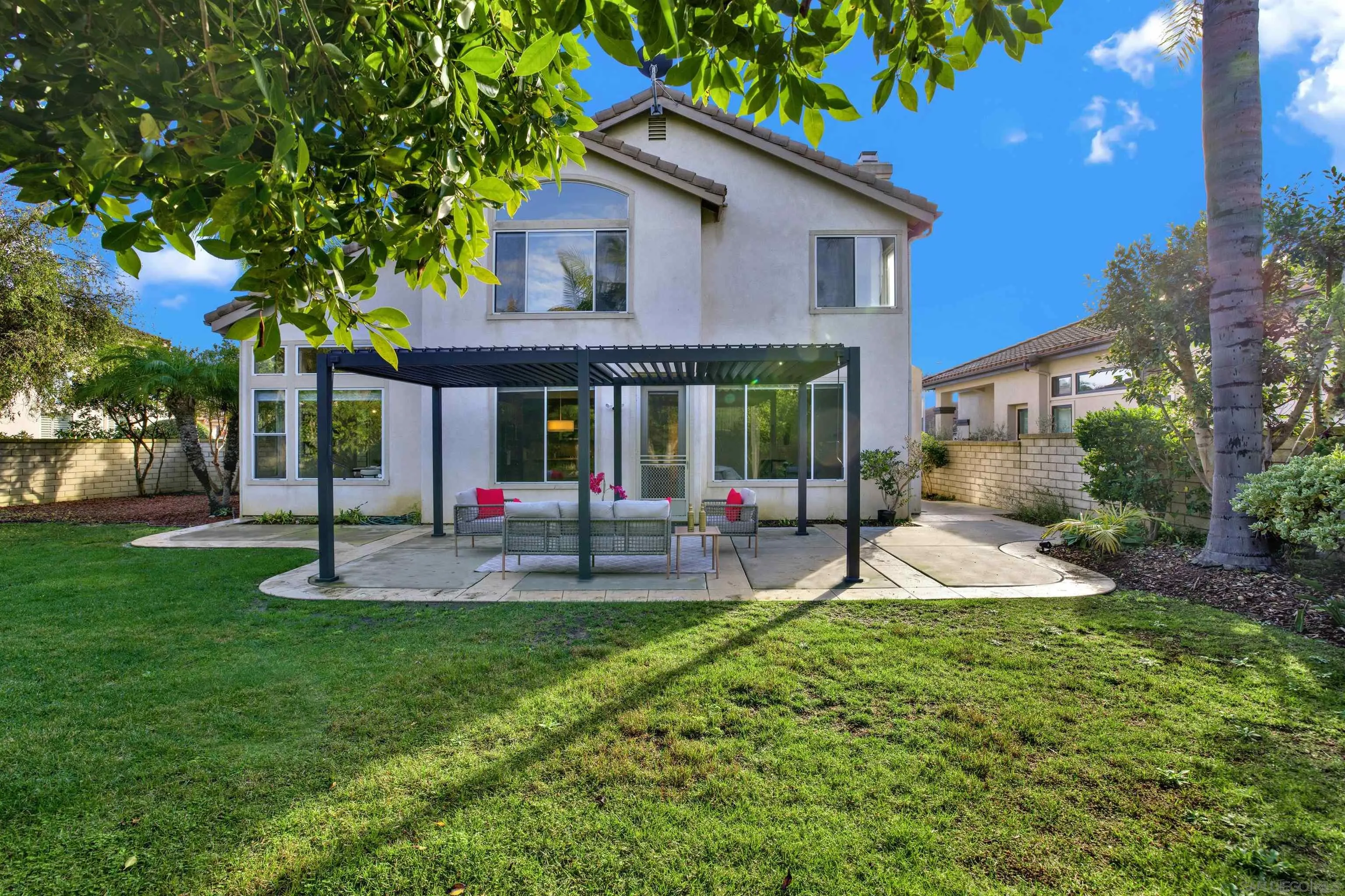 https://cdn.realtyfeed.com/cdn/127/250046245/49ac736928a58be8da7b16cc817ce071.webp