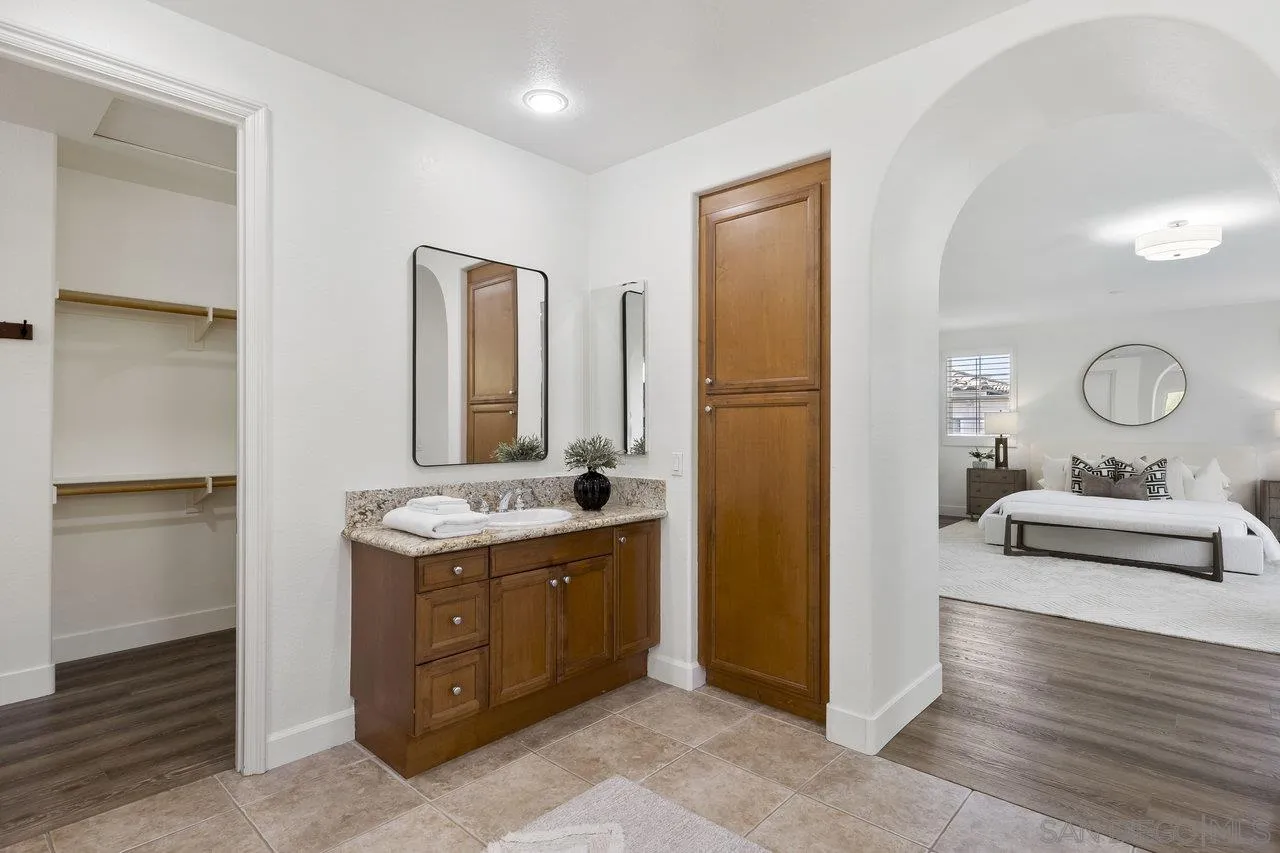 https://cdn.realtyfeed.com/cdn/127/250046247/78ad12418c765337485f6b865c533bfe.webp